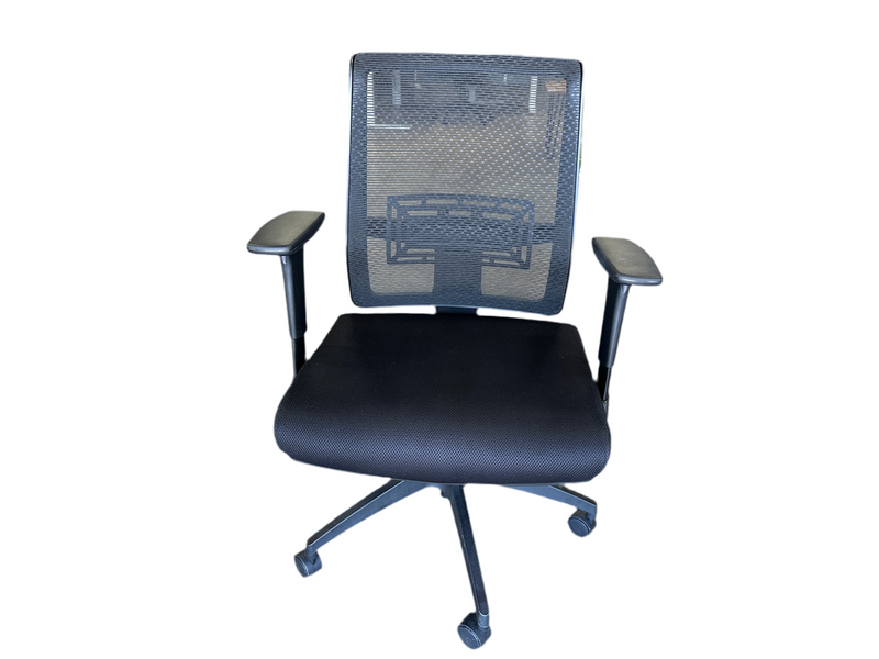 Pinnacle Mesh Chair Uline