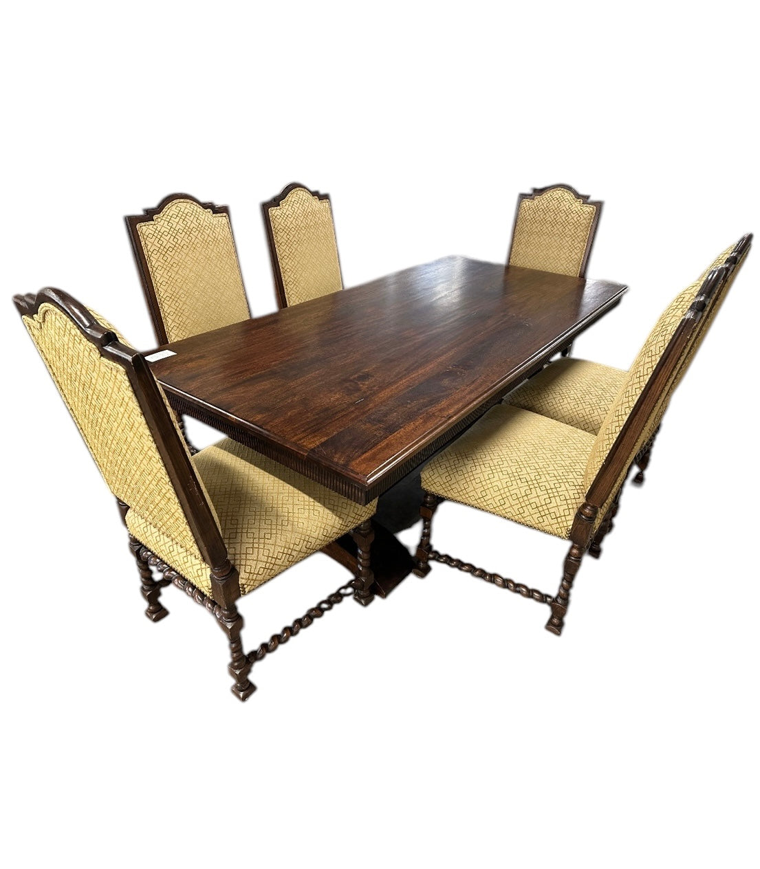 Pasadena Trestle Dining Table