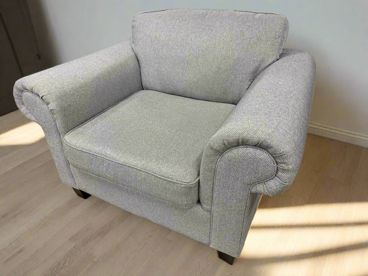Rooms To Go Oaklana Chair
