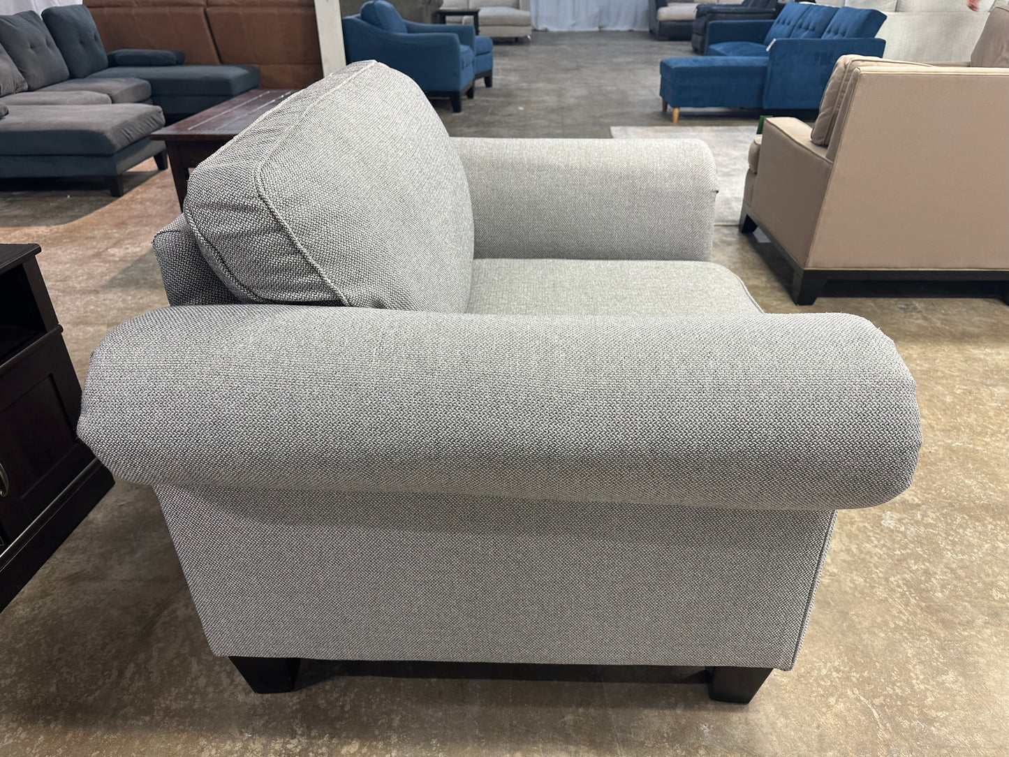 Rooms To Go Oaklana Chair