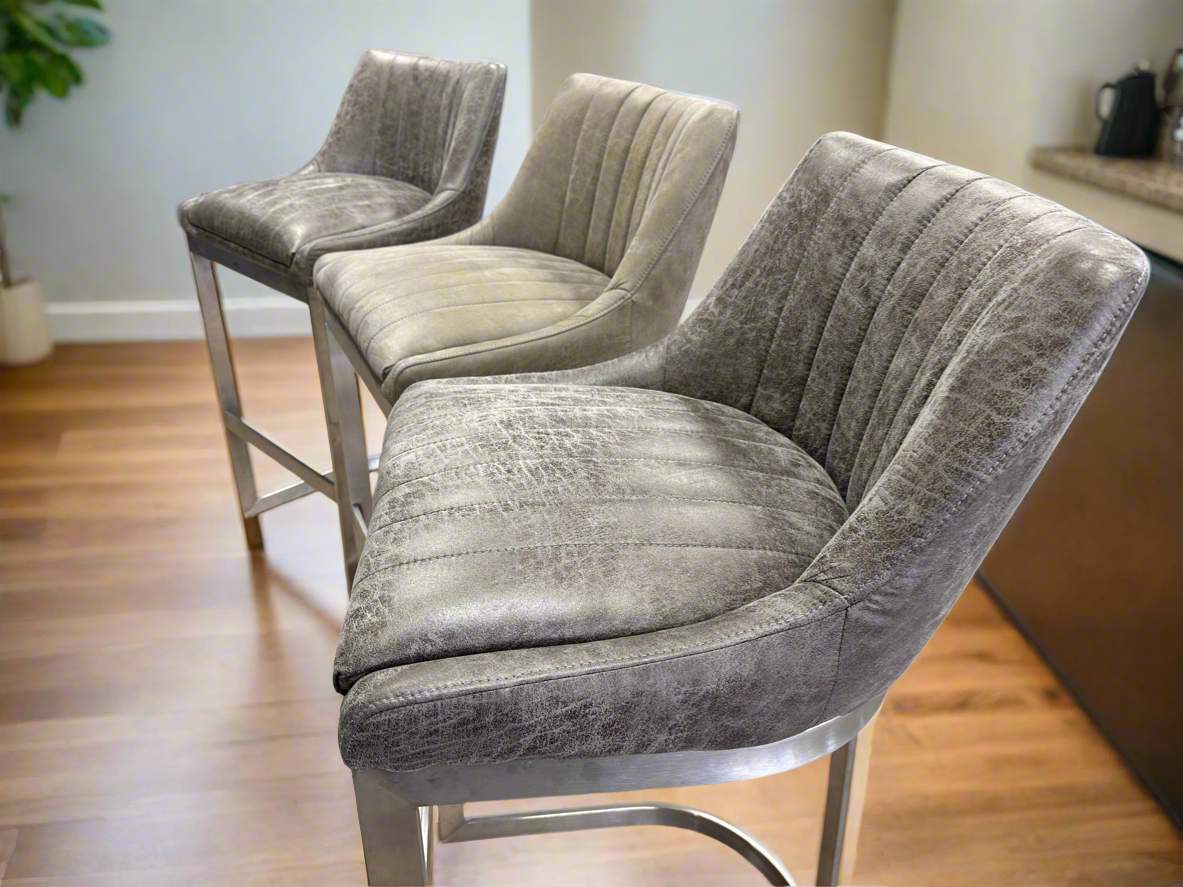 Bed Bath and Beyond Counter Stool Set