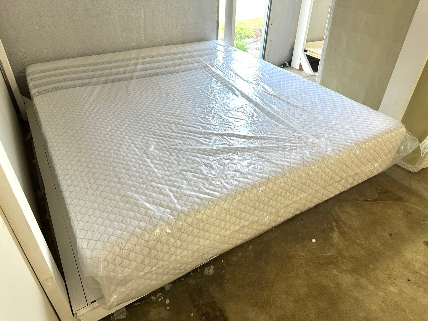 Leesa Sapira Hybrid California King Mattress