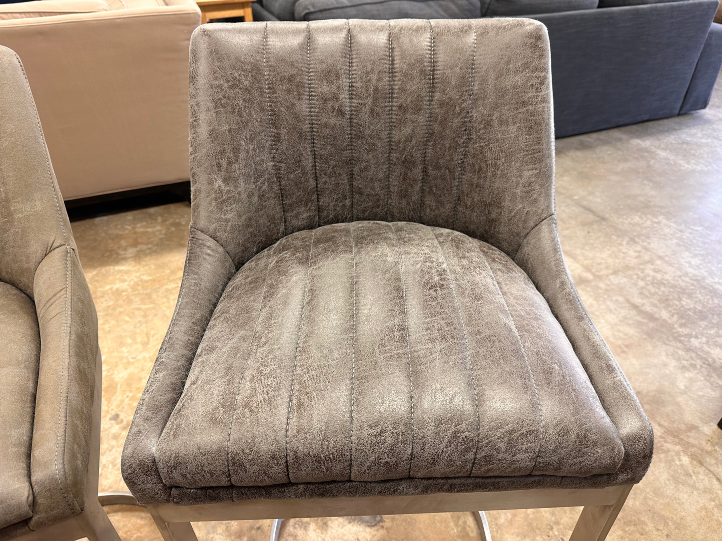 Bed Bath and Beyond Counter Stool Set
