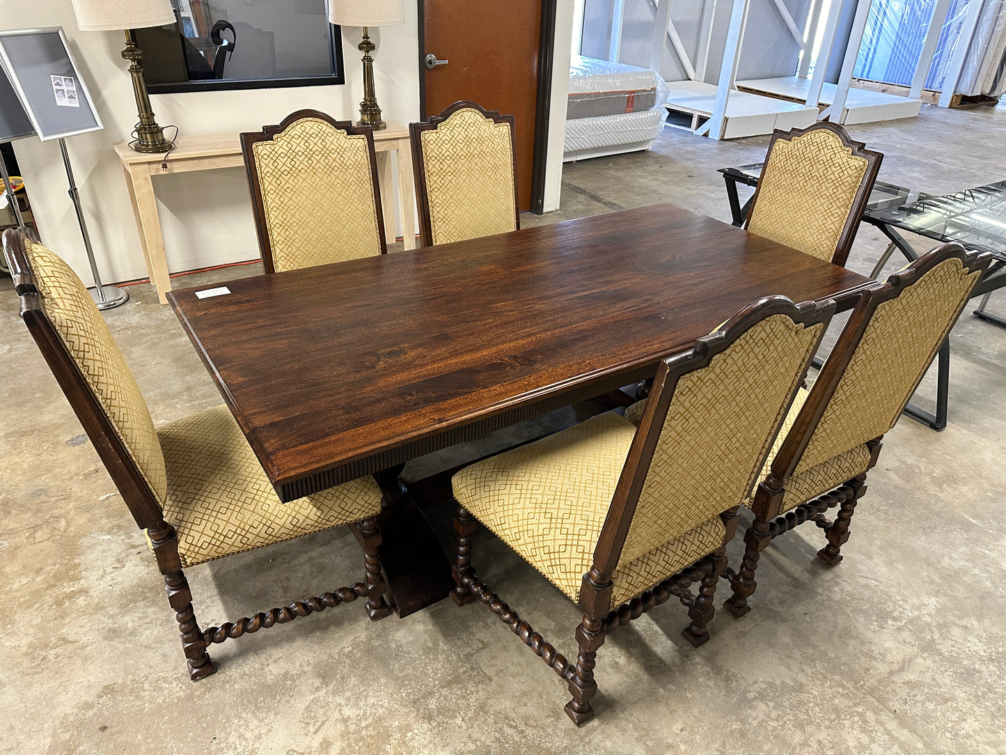Pasadena Trestle Dining Table