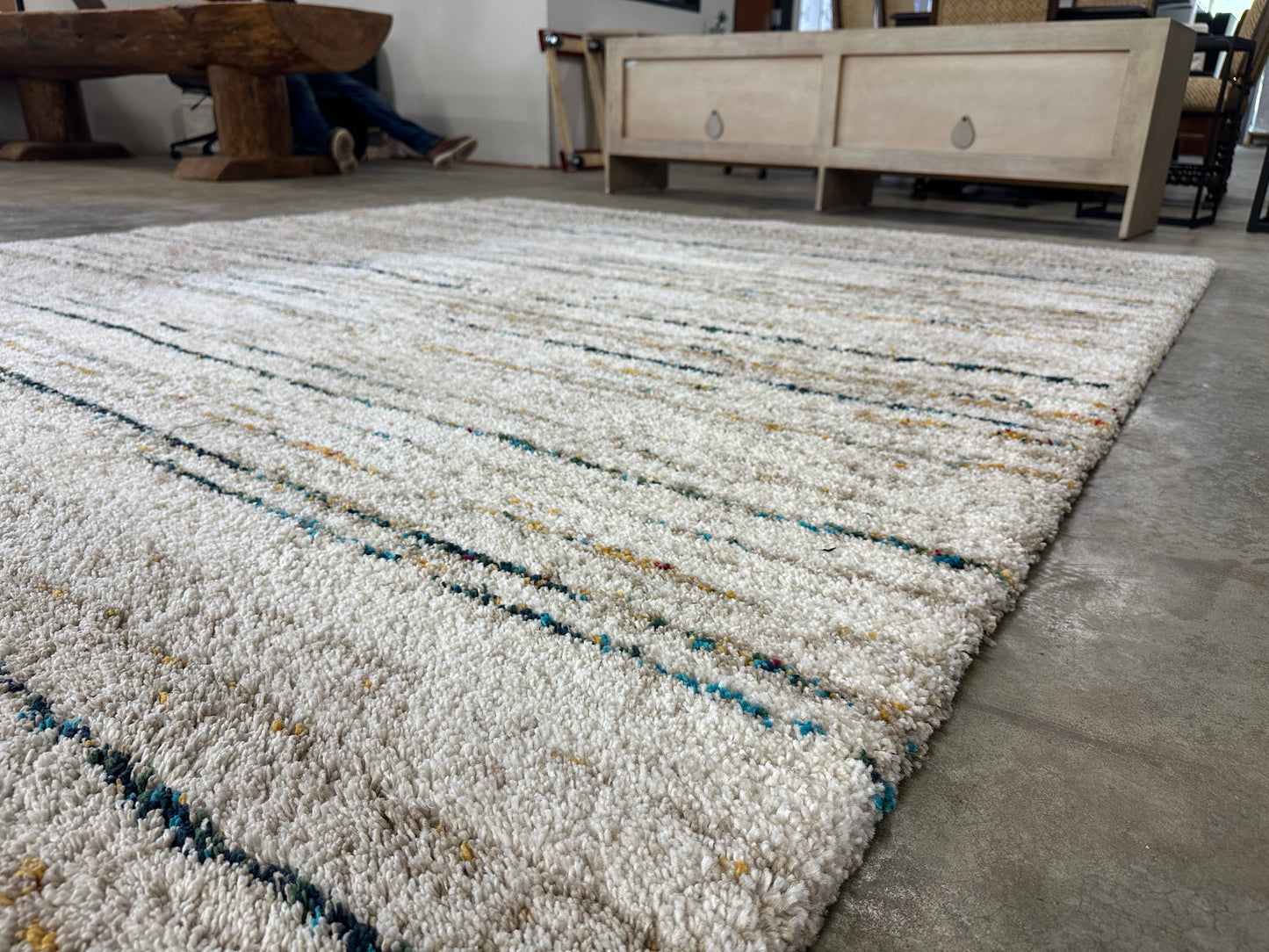 Sedona Ivory Abstract Design Shag Area Rug