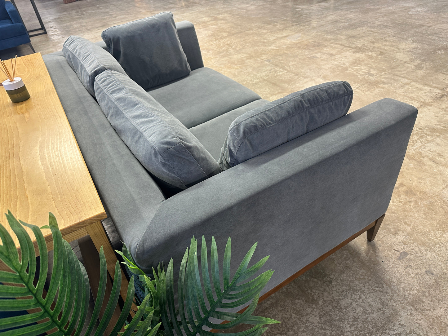 Oliver Space Sim Sofa