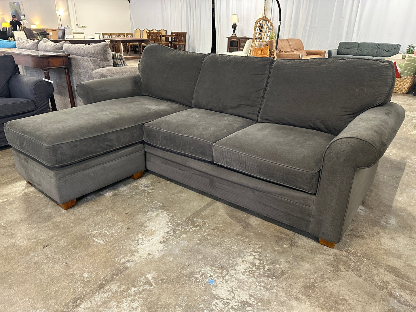 Haverty’s Sectional Sofa with Chaise