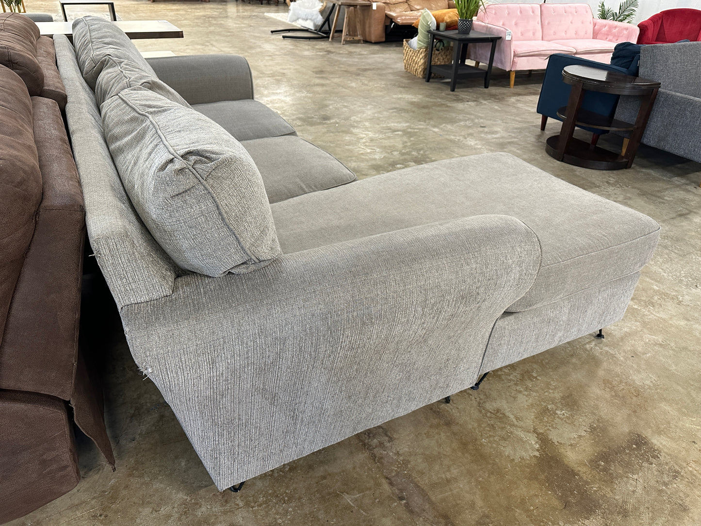Sectional Sofa with Chaise