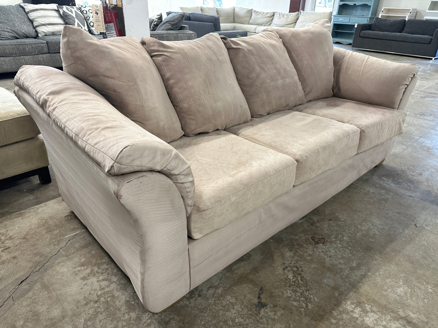 Ashley Furniture Darcy Sofa