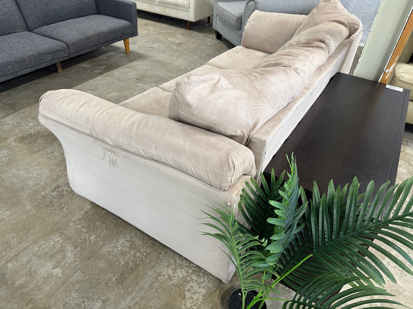 Ashley Furniture Darcy Sofa