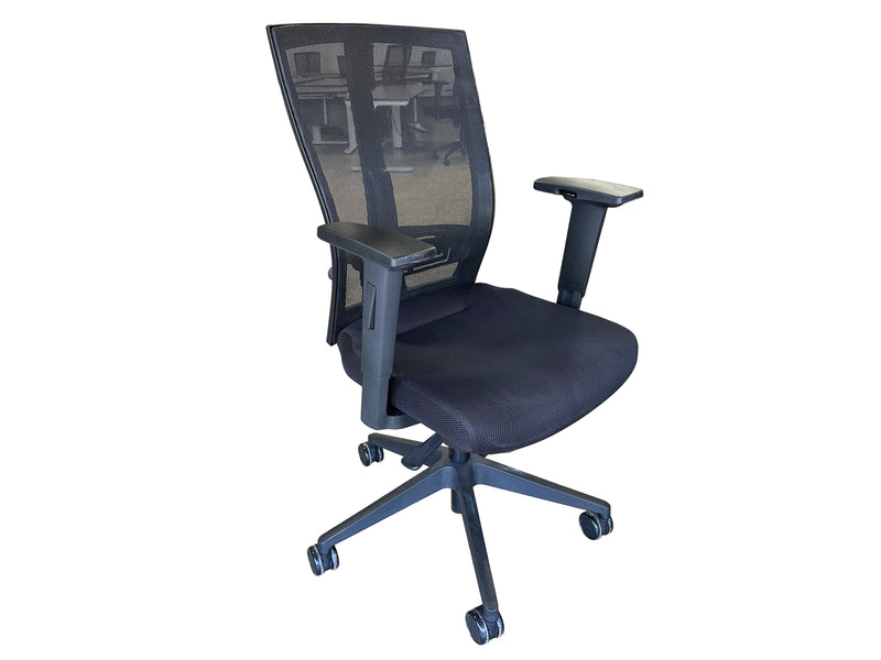 Razor Mesh Chair Clear Design