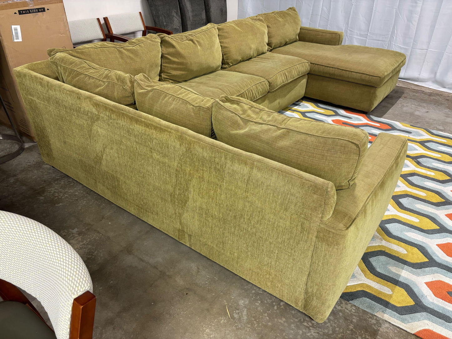 Retreat Corner Sectional with Chaise