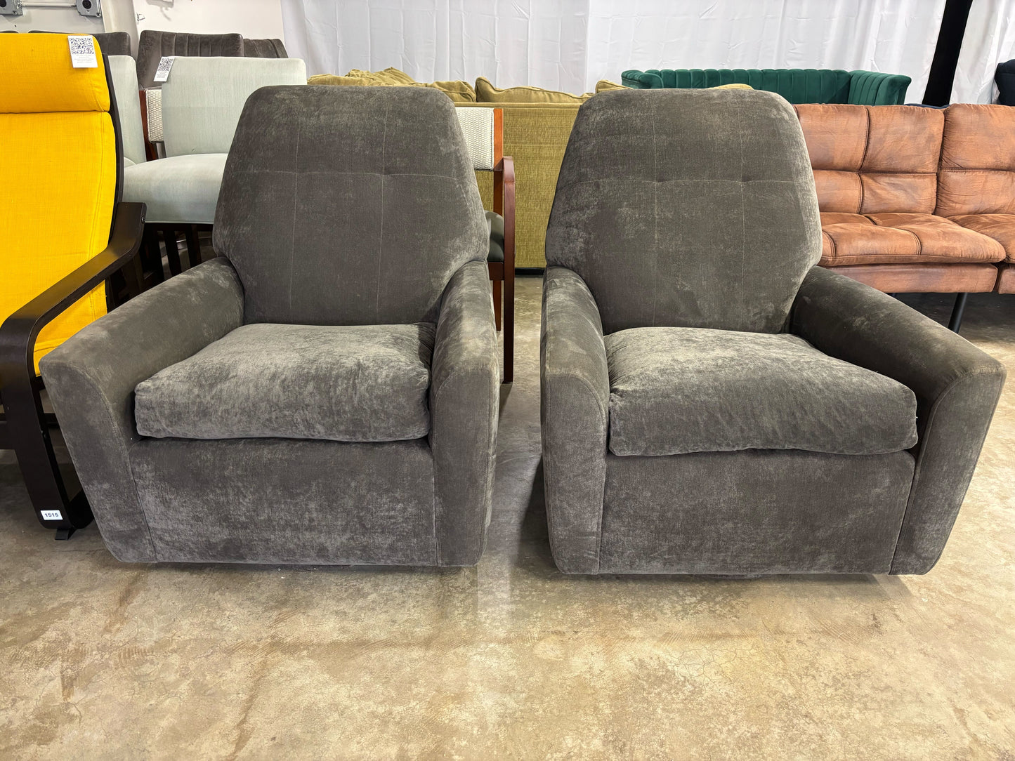 Harris Power Swivel Chair