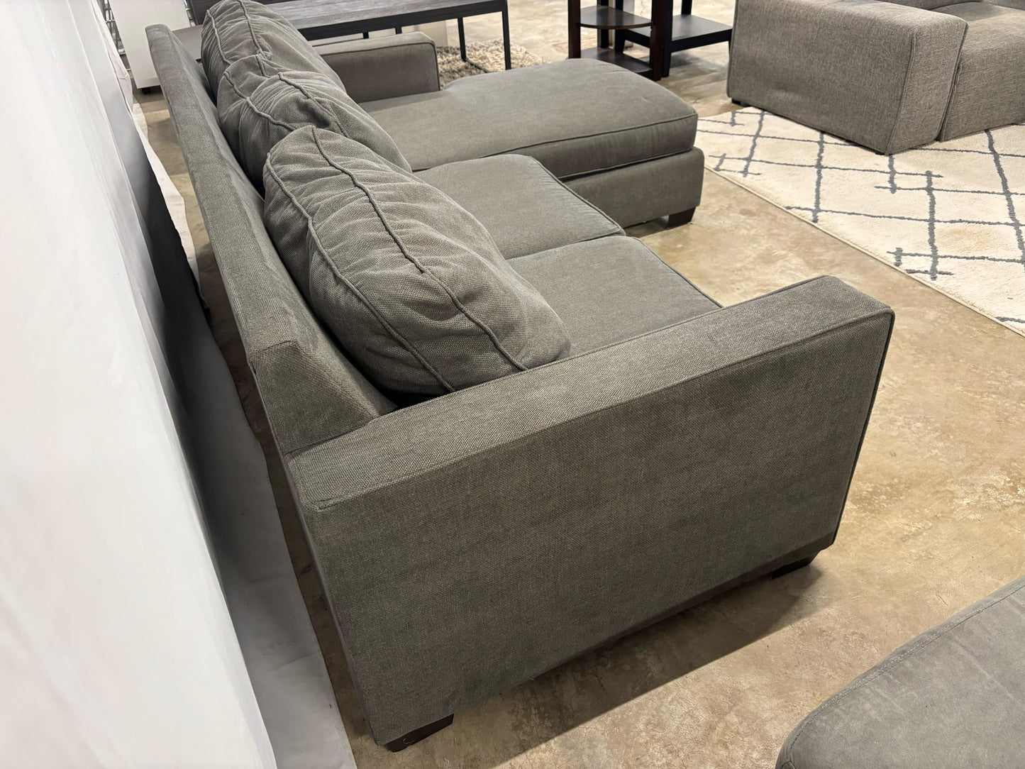 Hodan Chaise 3-seat Sofa