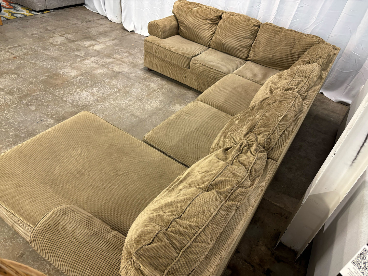 Jinllingsly 3-pc Sectional with Chaise