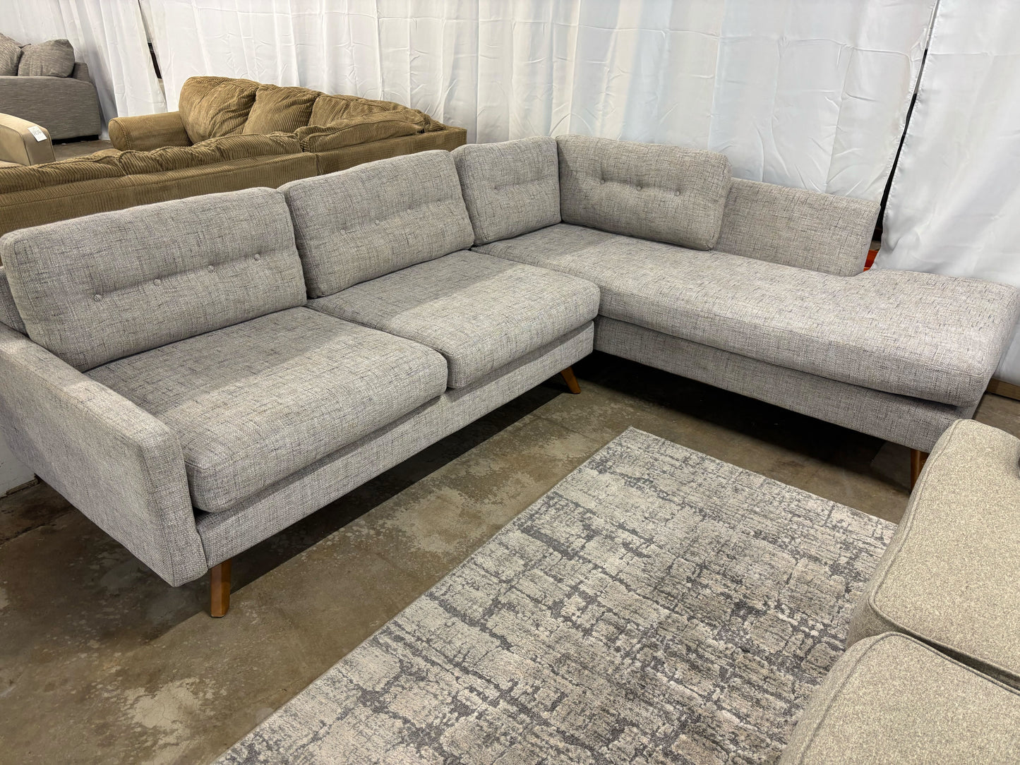 Mid Century Modern Tufted Chaise Sectional
