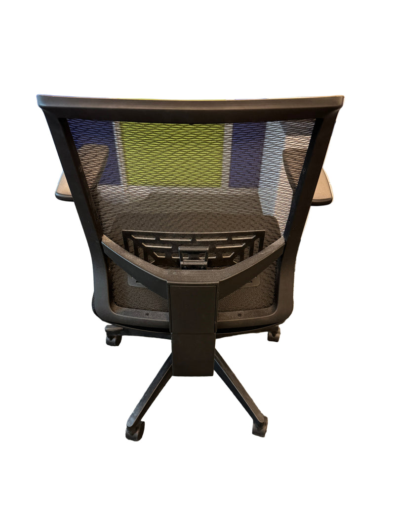 Pinnacle Mesh Chair Uline