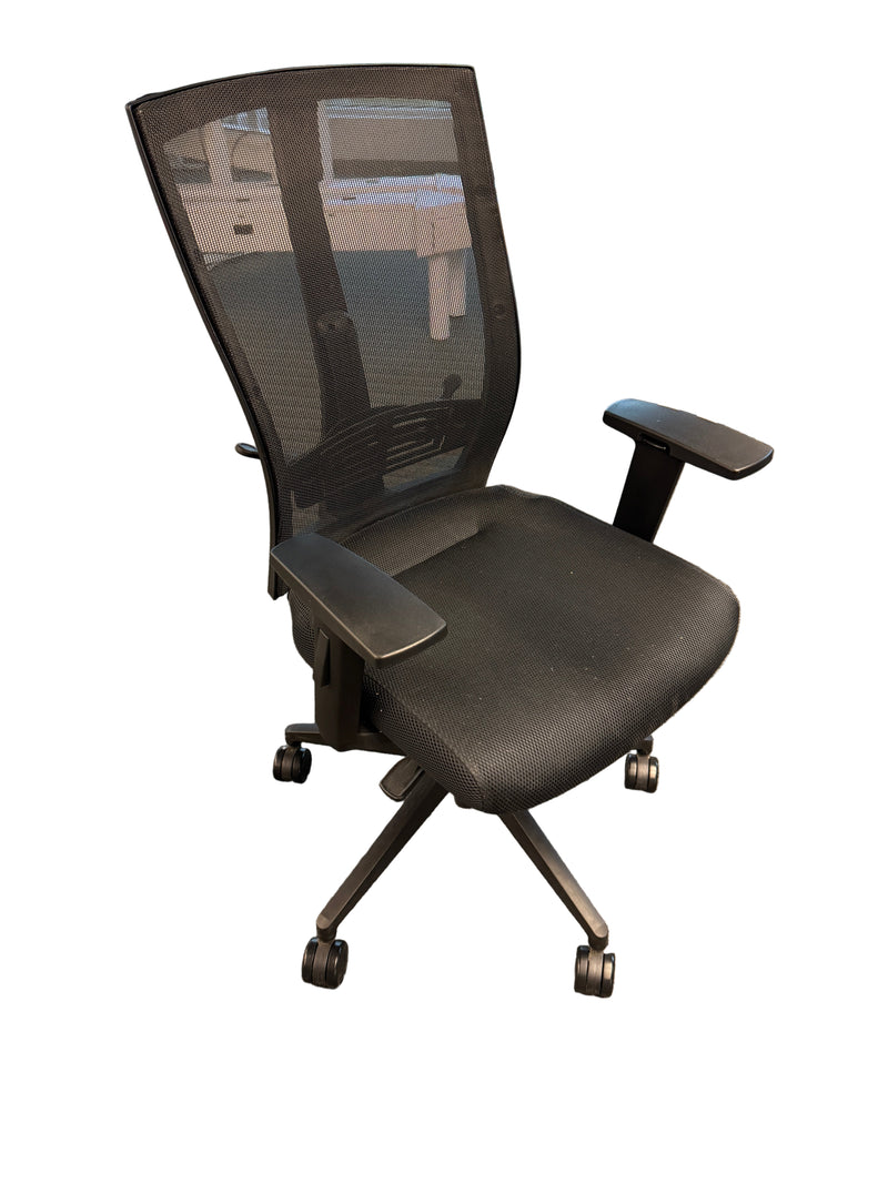 Razor Mesh Chair Clear Design