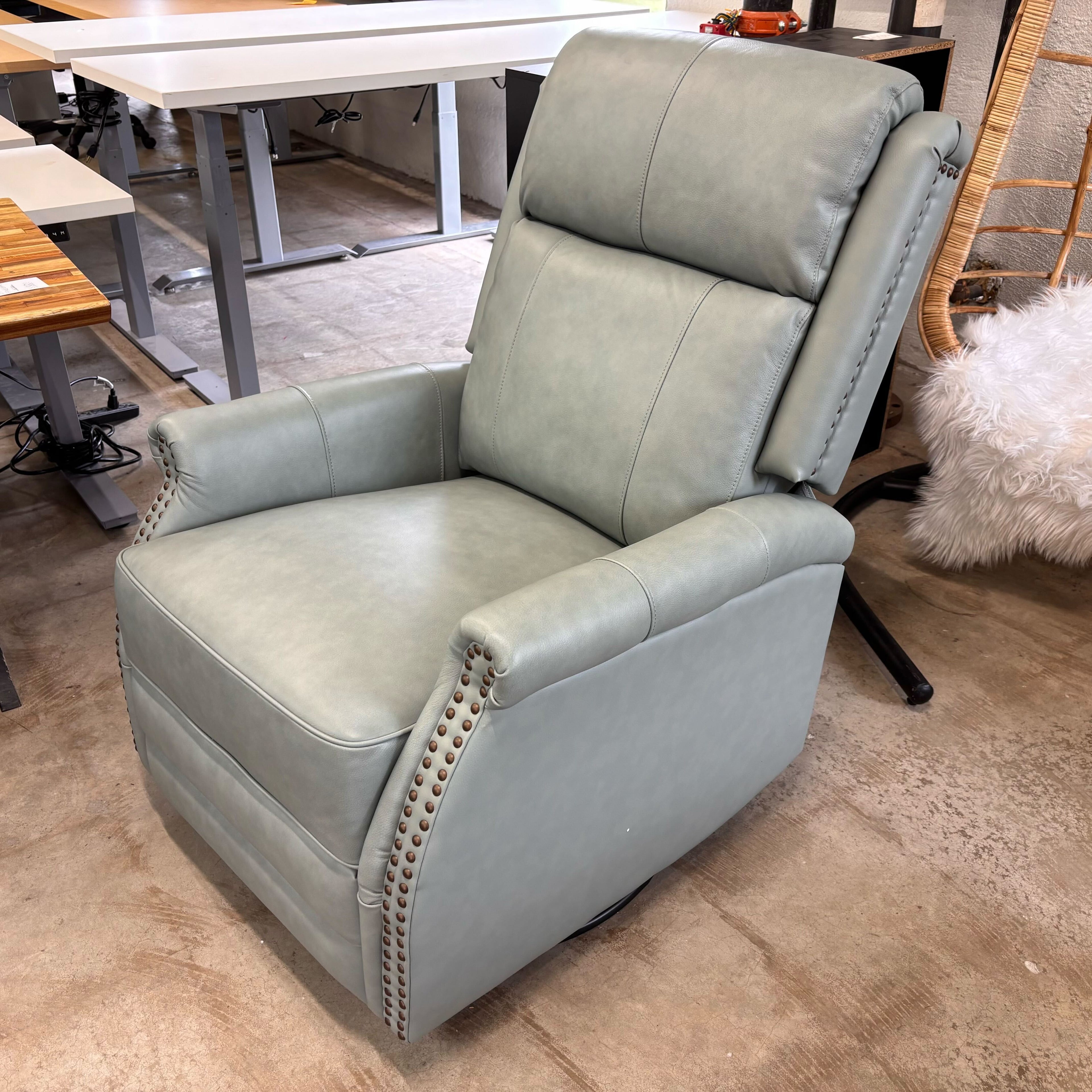 Karat Homes Leather Swivel Arm Chair