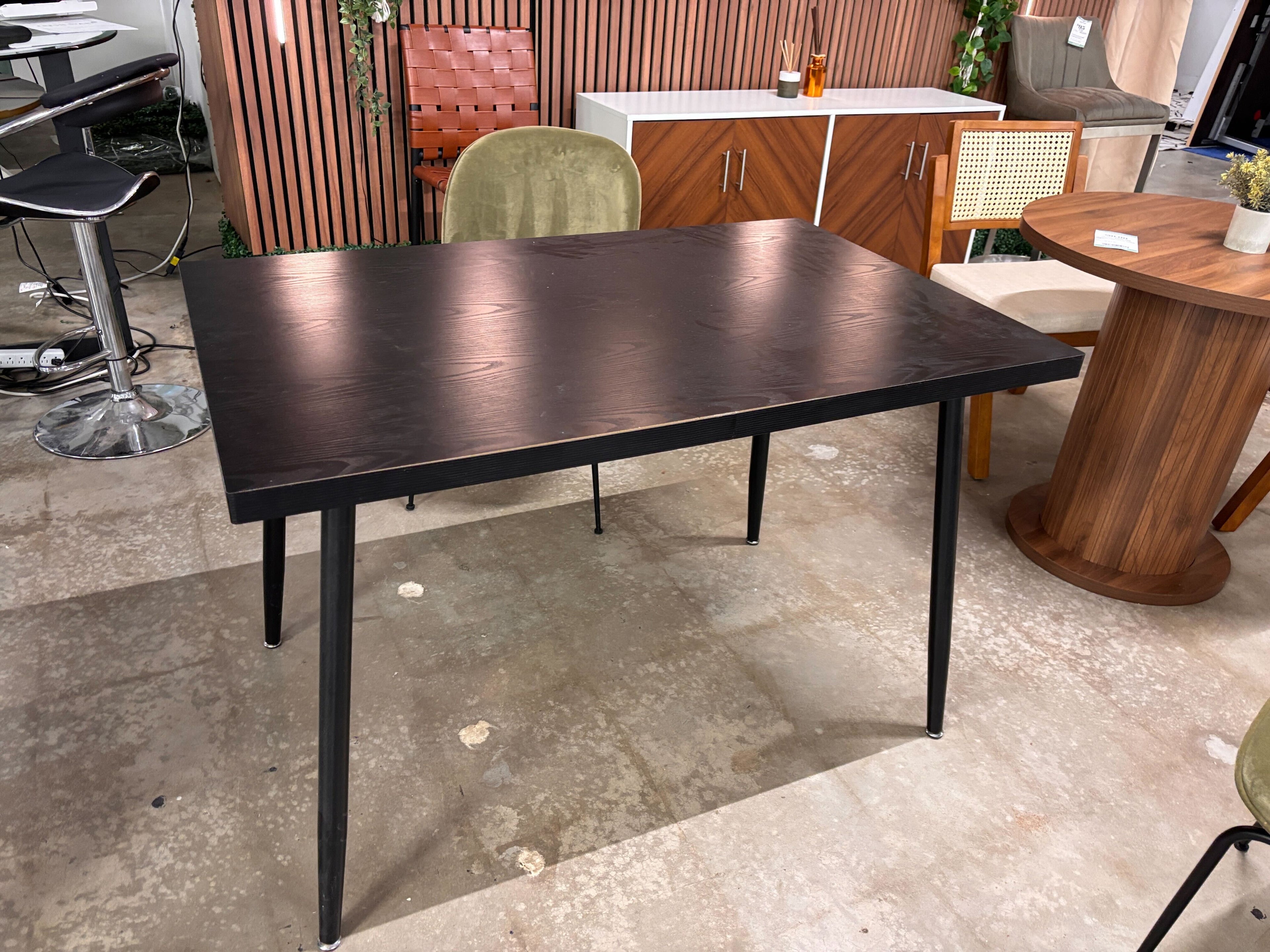Latitude Run 4 Seat Dining Table