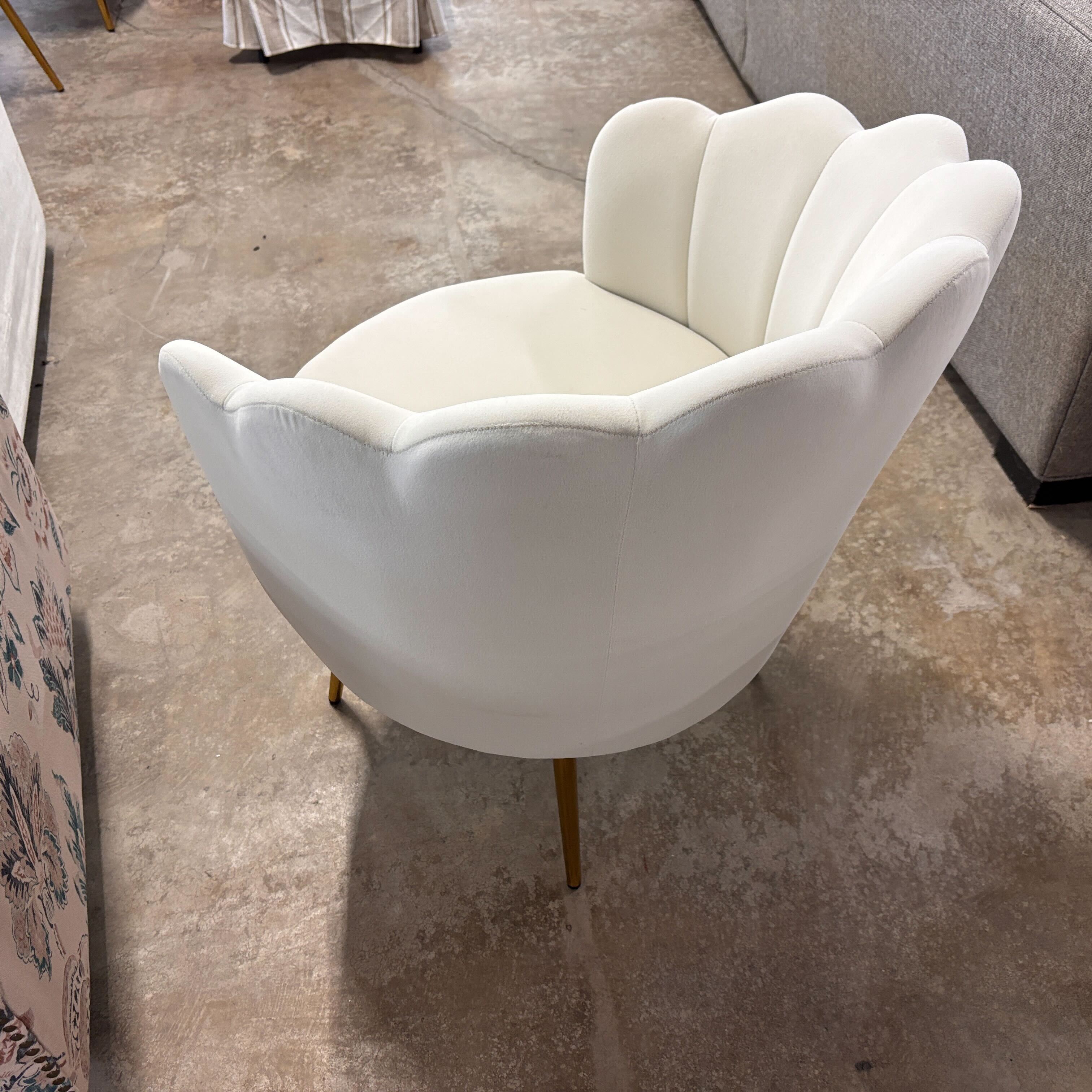 Jayden Creation Ivory Barrel Chair