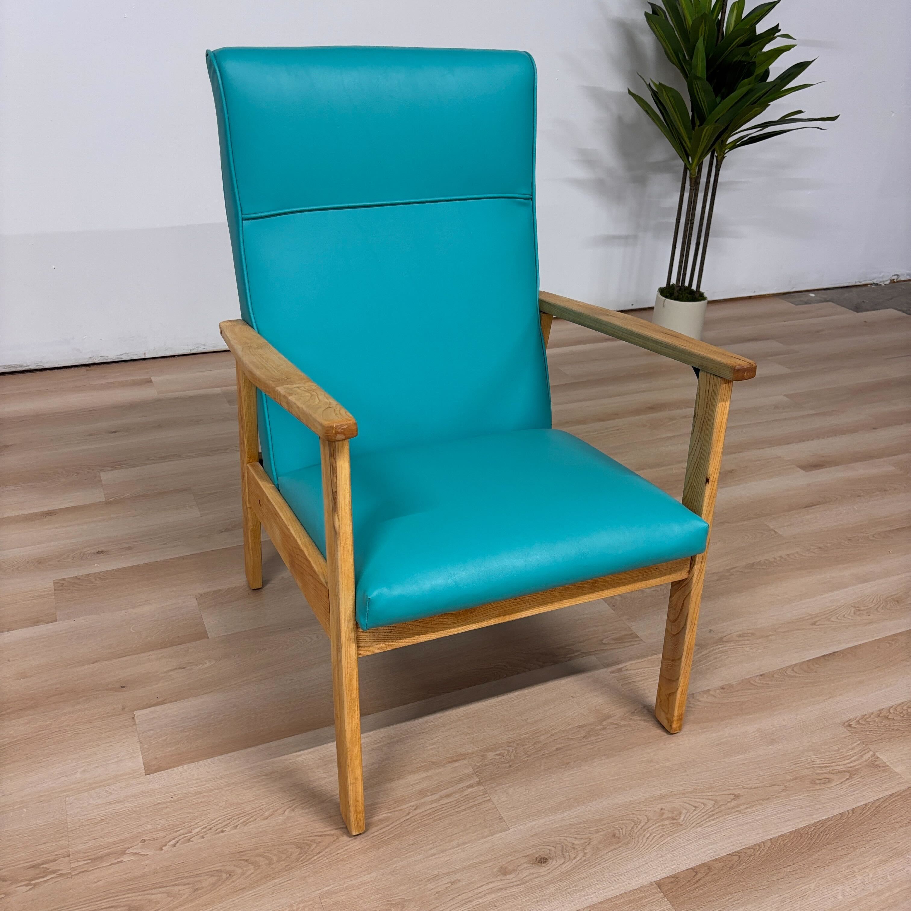 Riser High Back Vintage Chair