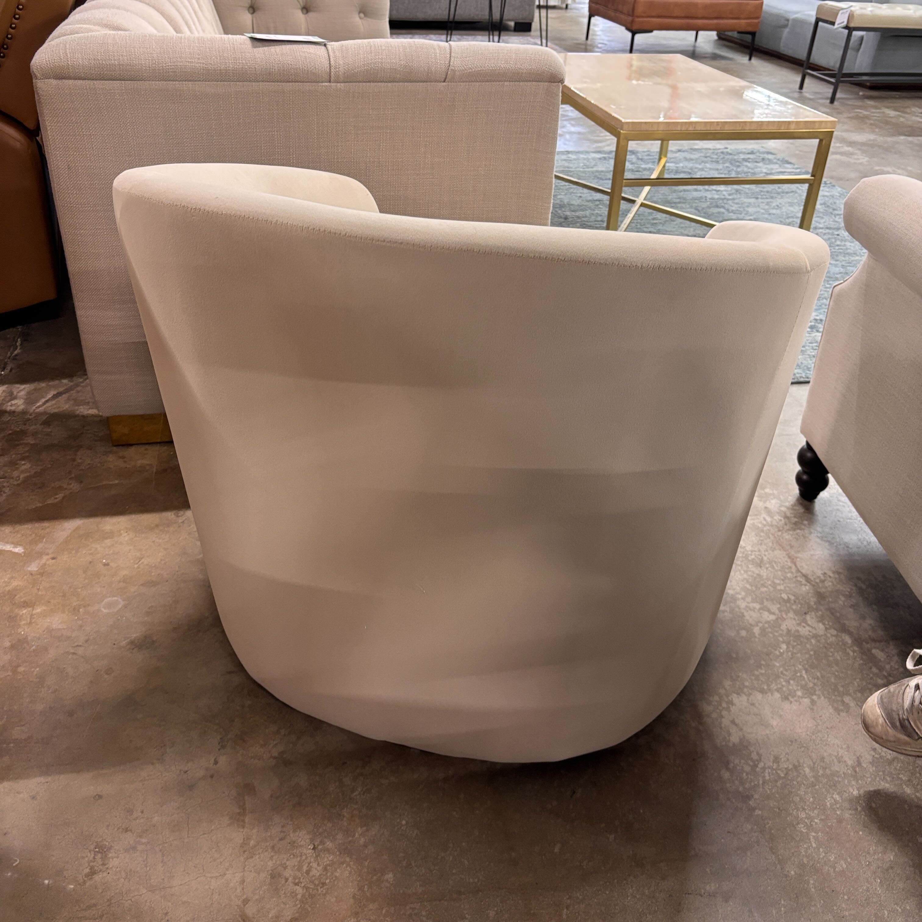 Karat Homes Aratante Swivel Chair