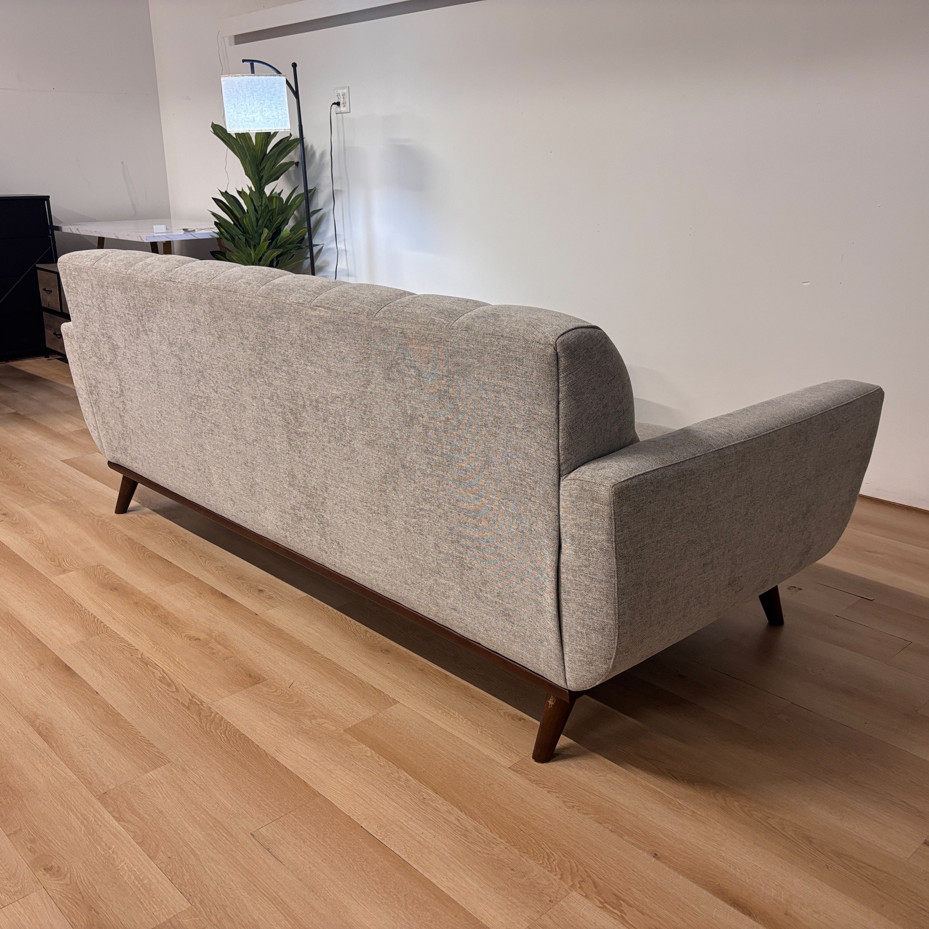H.m. Richards Elliot Chaise Sofa
