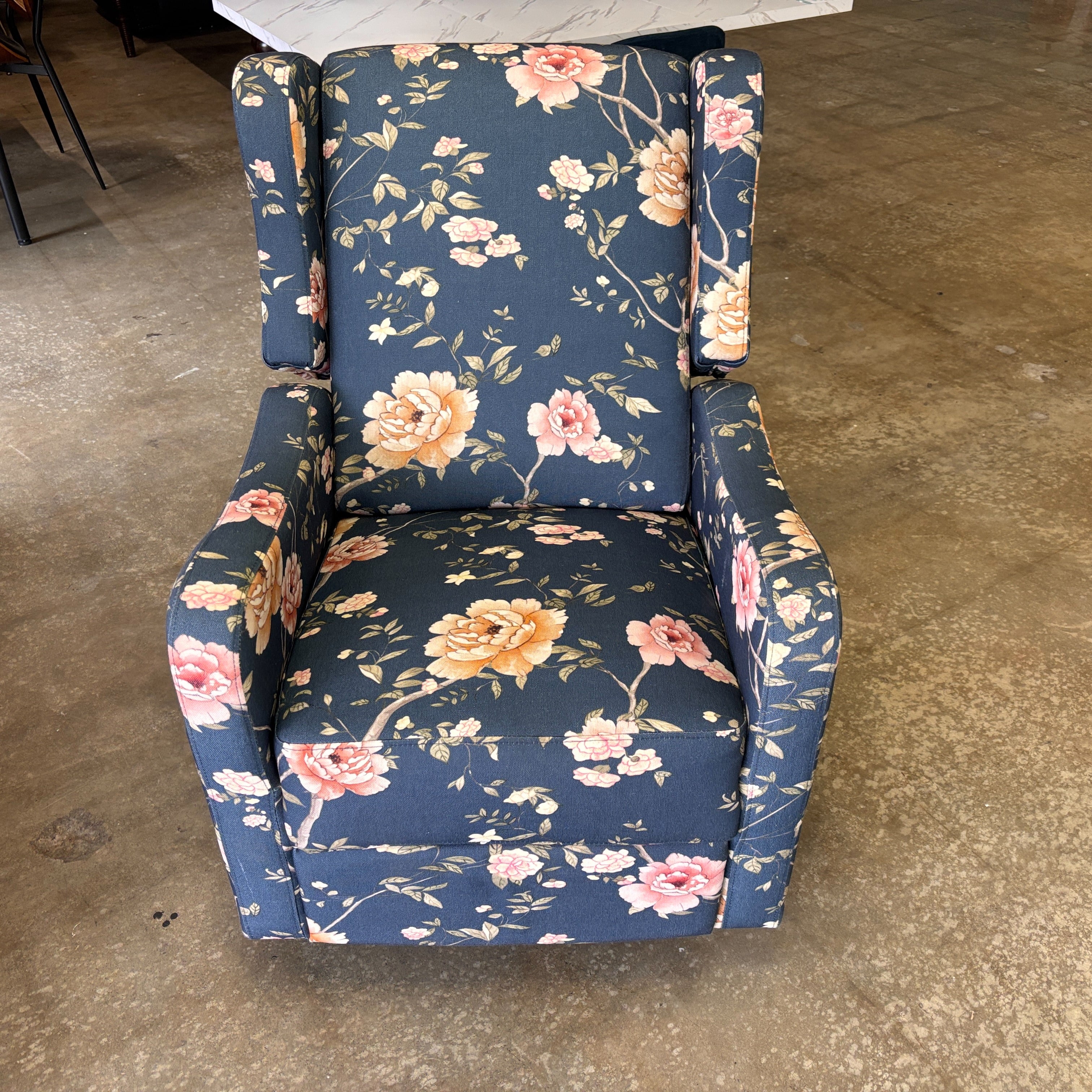 Jayden Creation Bernd Swivel Recliner