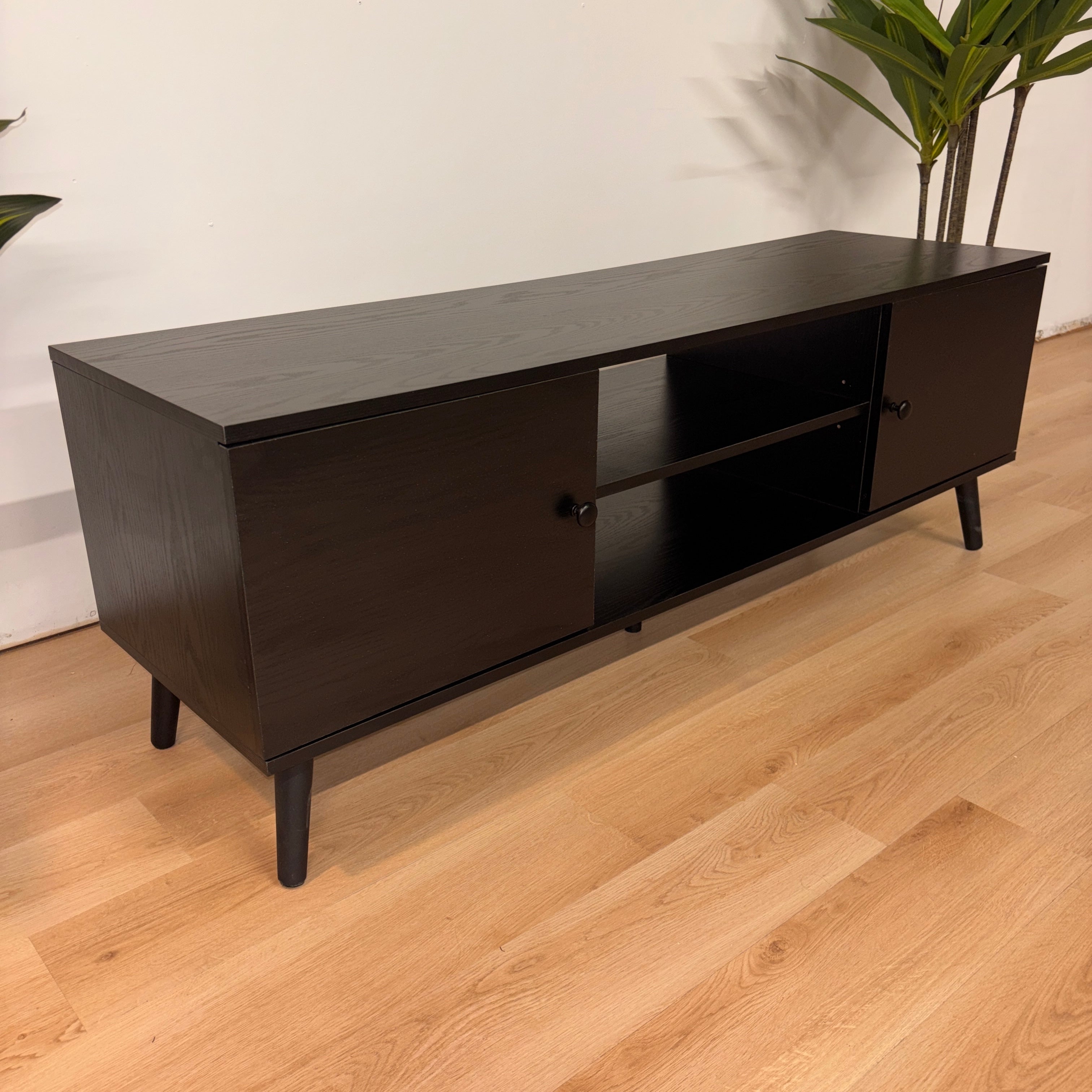 George Oliver Entertainment Center