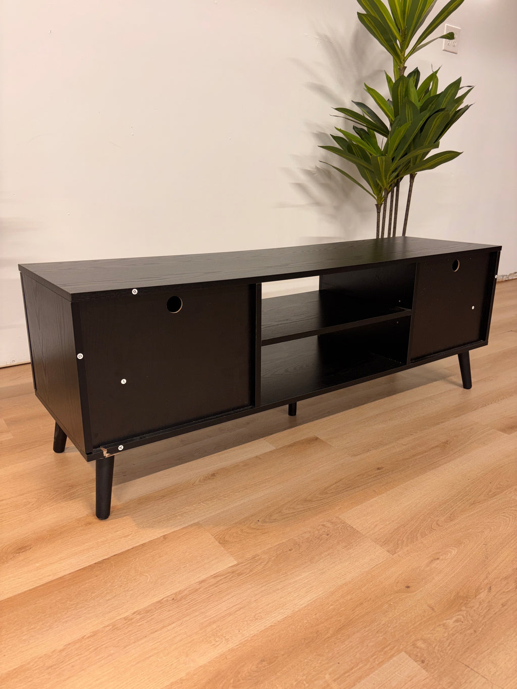 George Oliver Entertainment Center