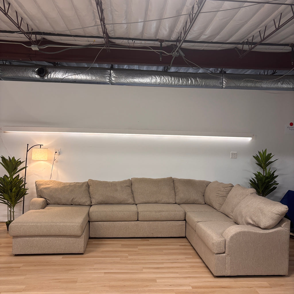 Raymour & Flanigan U-shape Sectional
