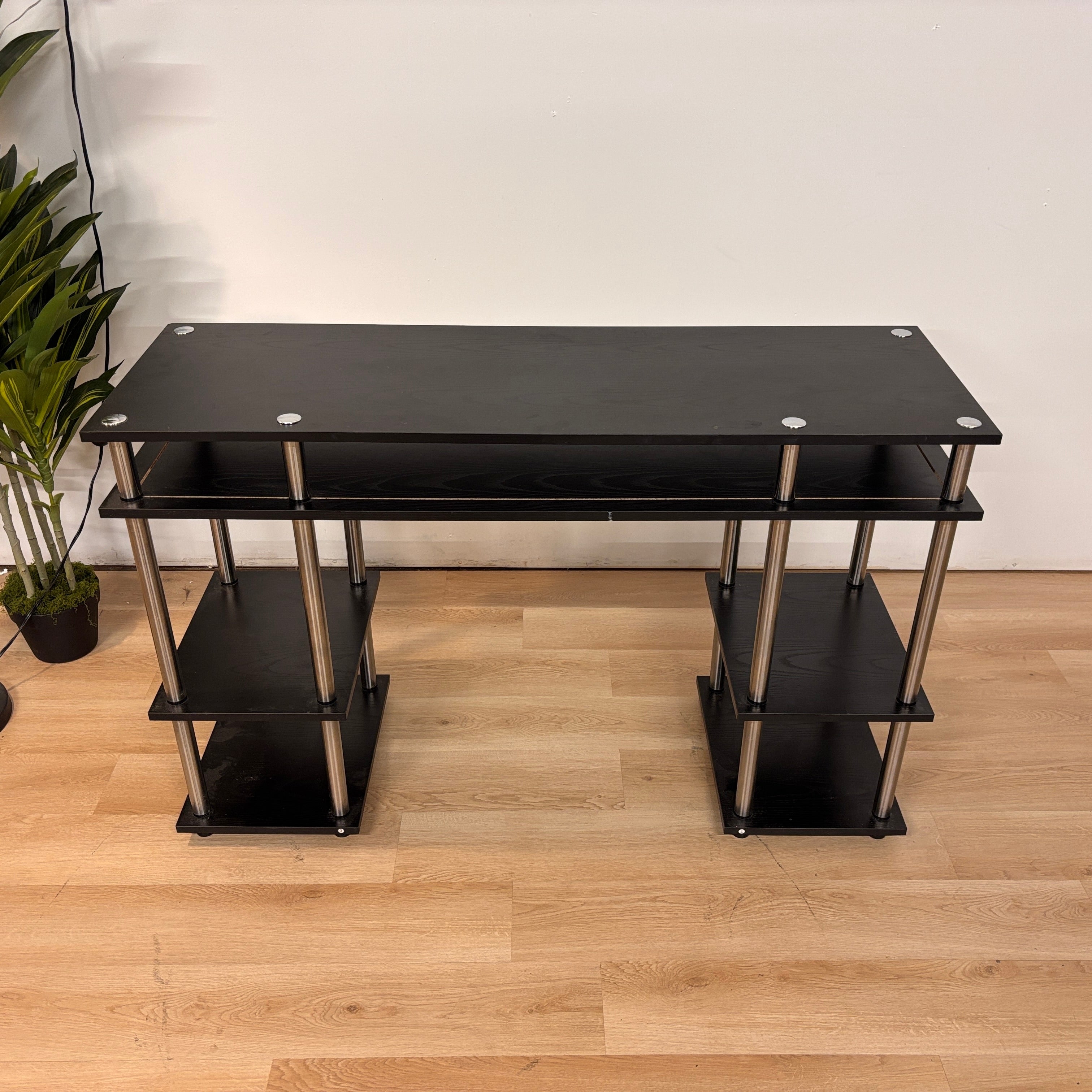 Convenience Concepts Modern Desk