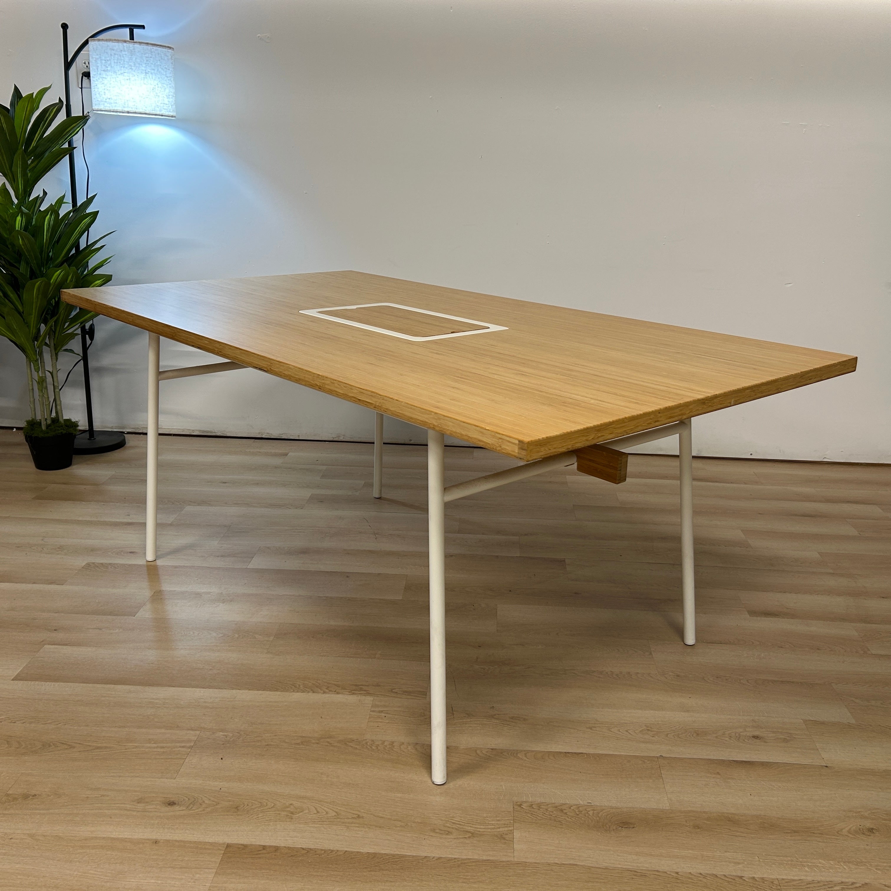 Ikea Andvandbar Meeting/dining Table