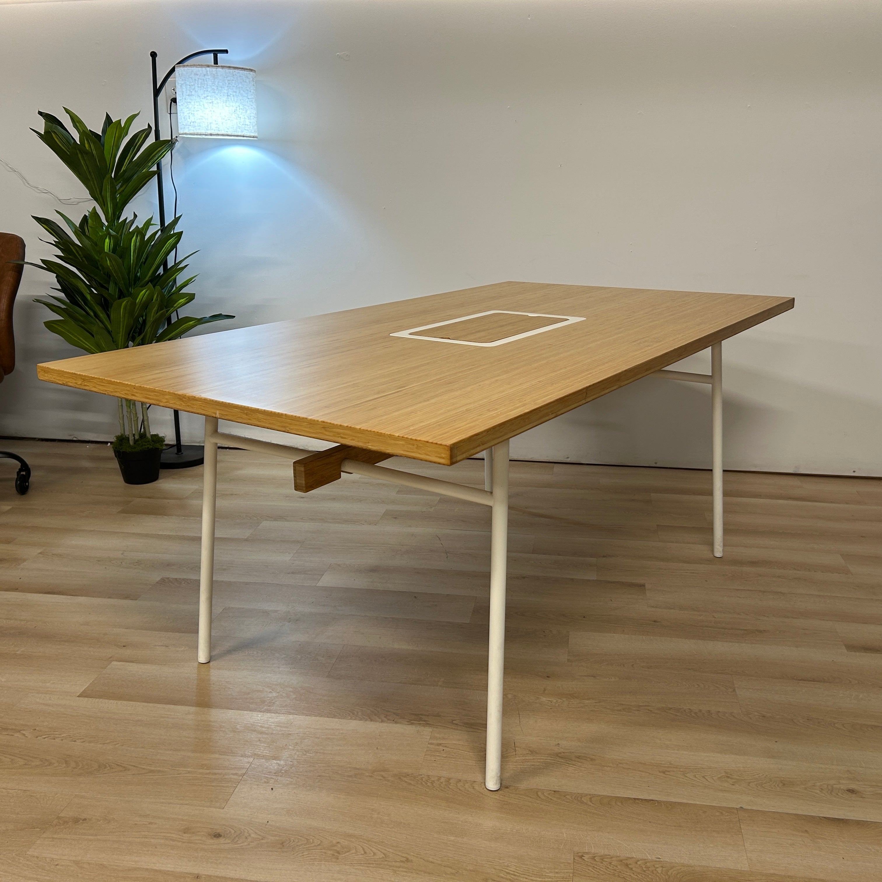 Ikea Andvandbar Meeting/dining Table
