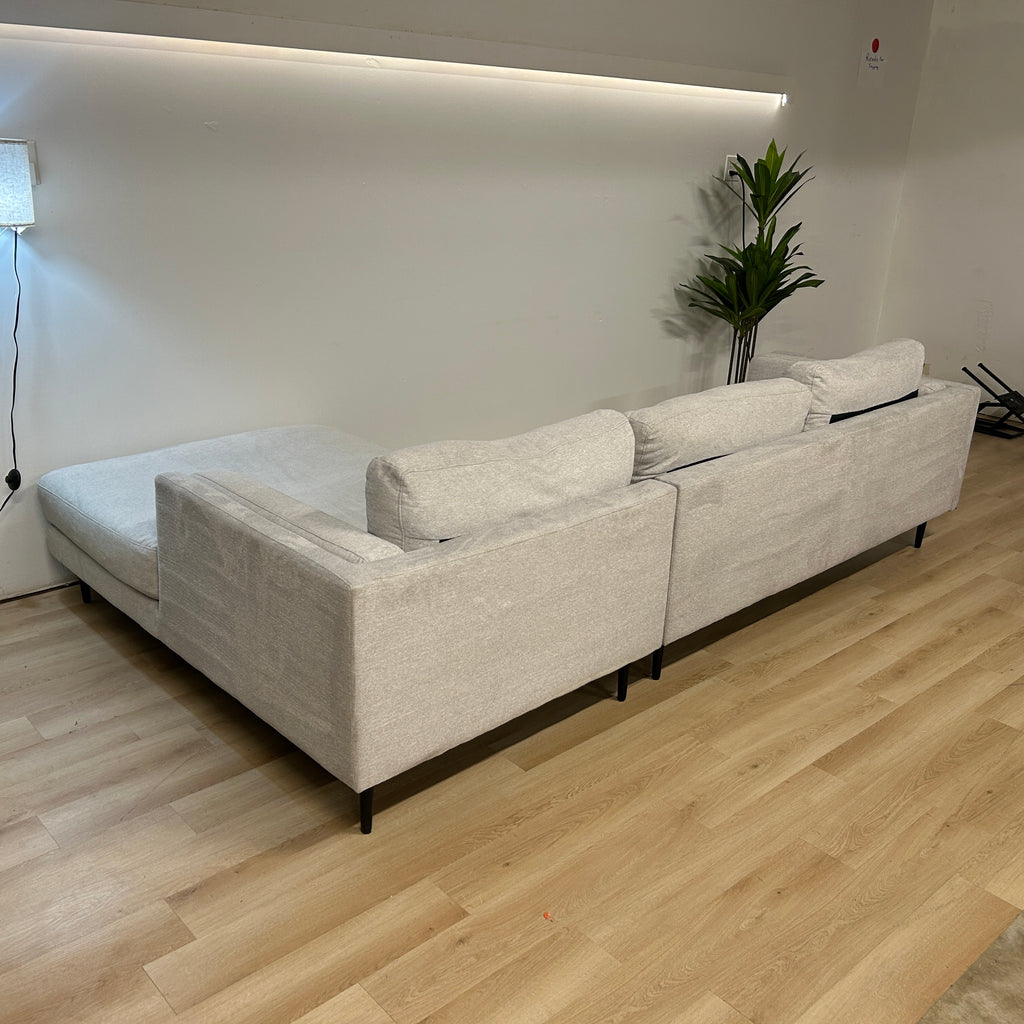 Living Spaces Aries 2 Piece Sectional