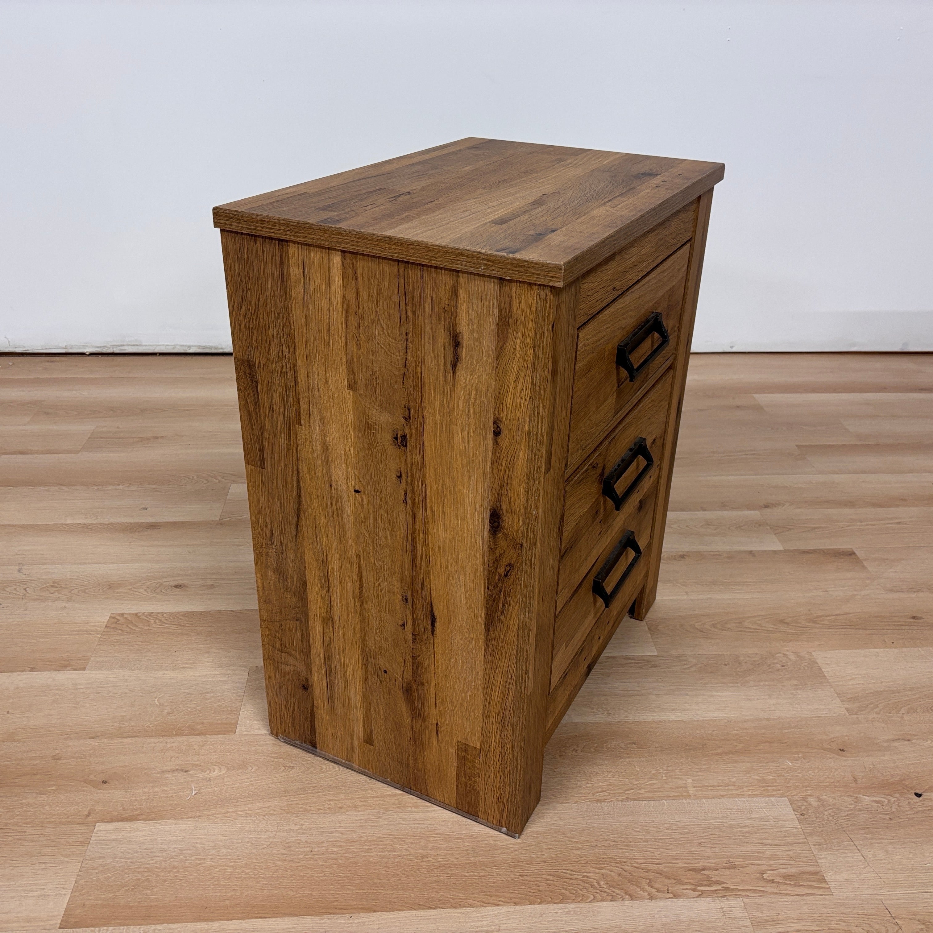 Ashley Furniture 3 Drawer Night Stand