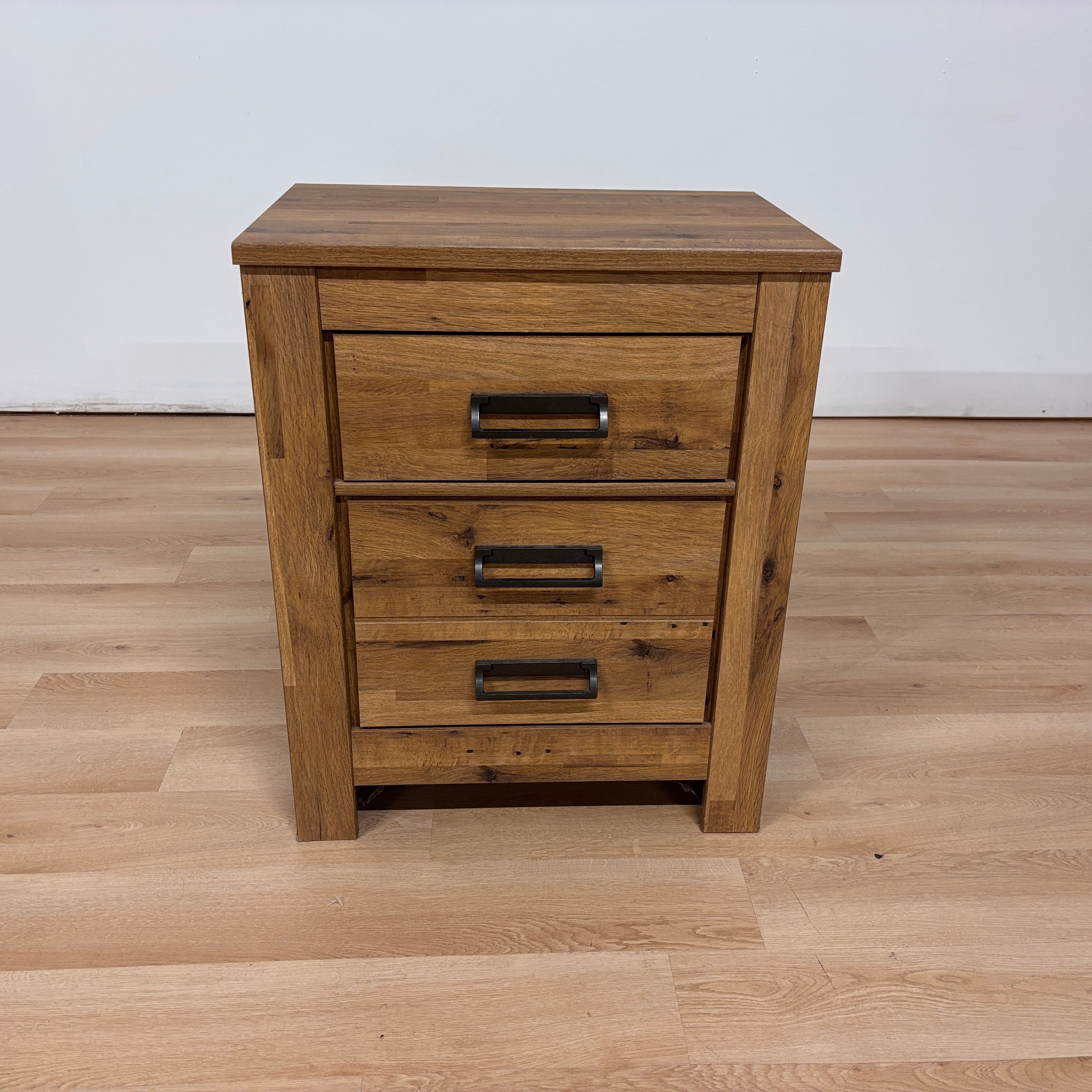 Ashley Furniture 3 Drawer Night Stand