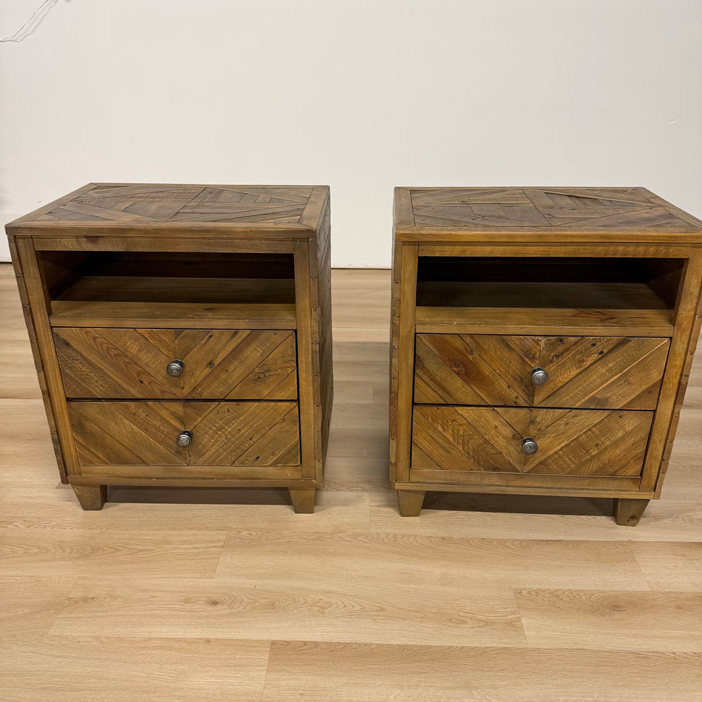 Ashley Furniture Solid Wood Nighstands Set Of 2