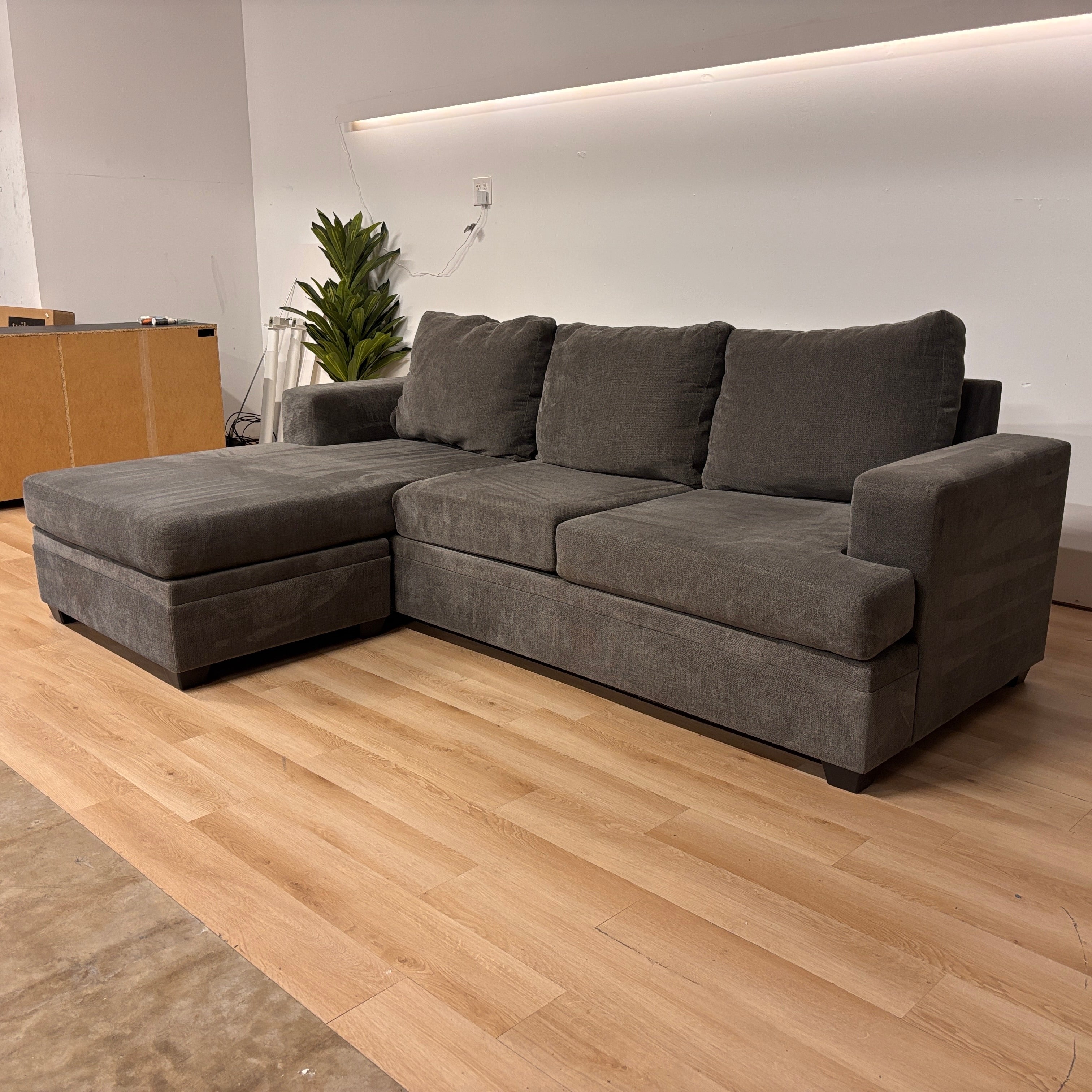 Living Spaces Sofa W/reversible Chaise