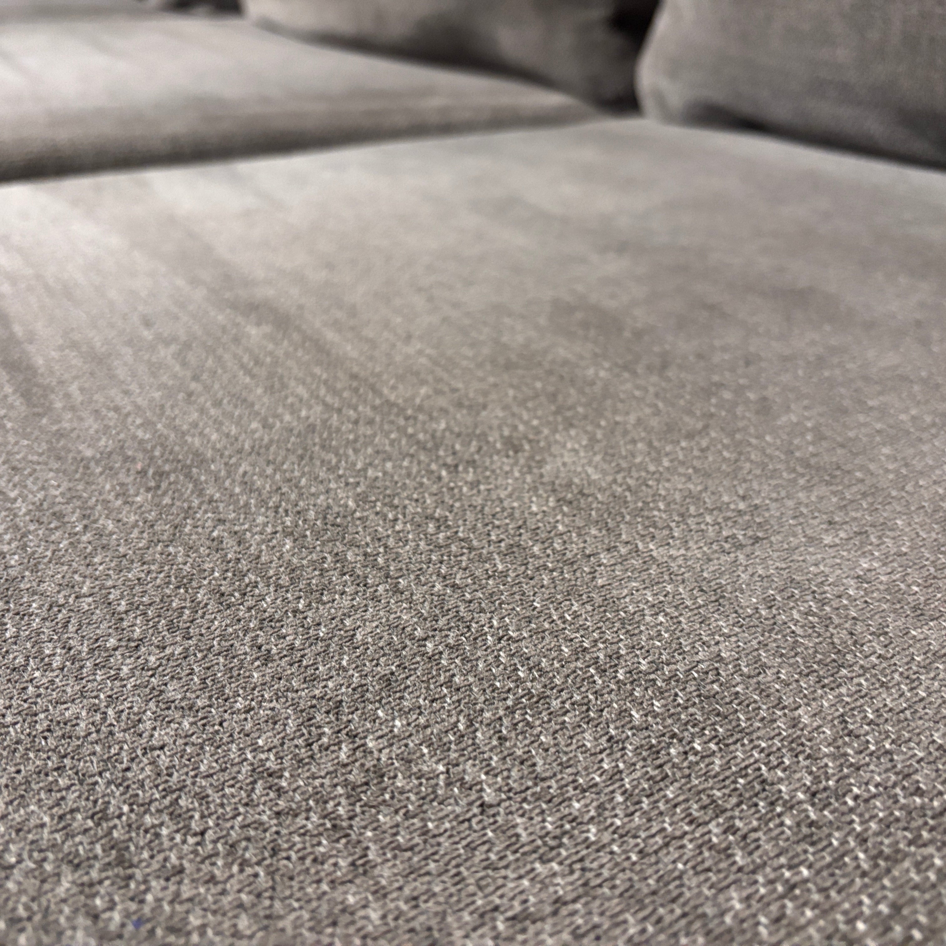 Living Spaces Sofa W/reversible Chaise