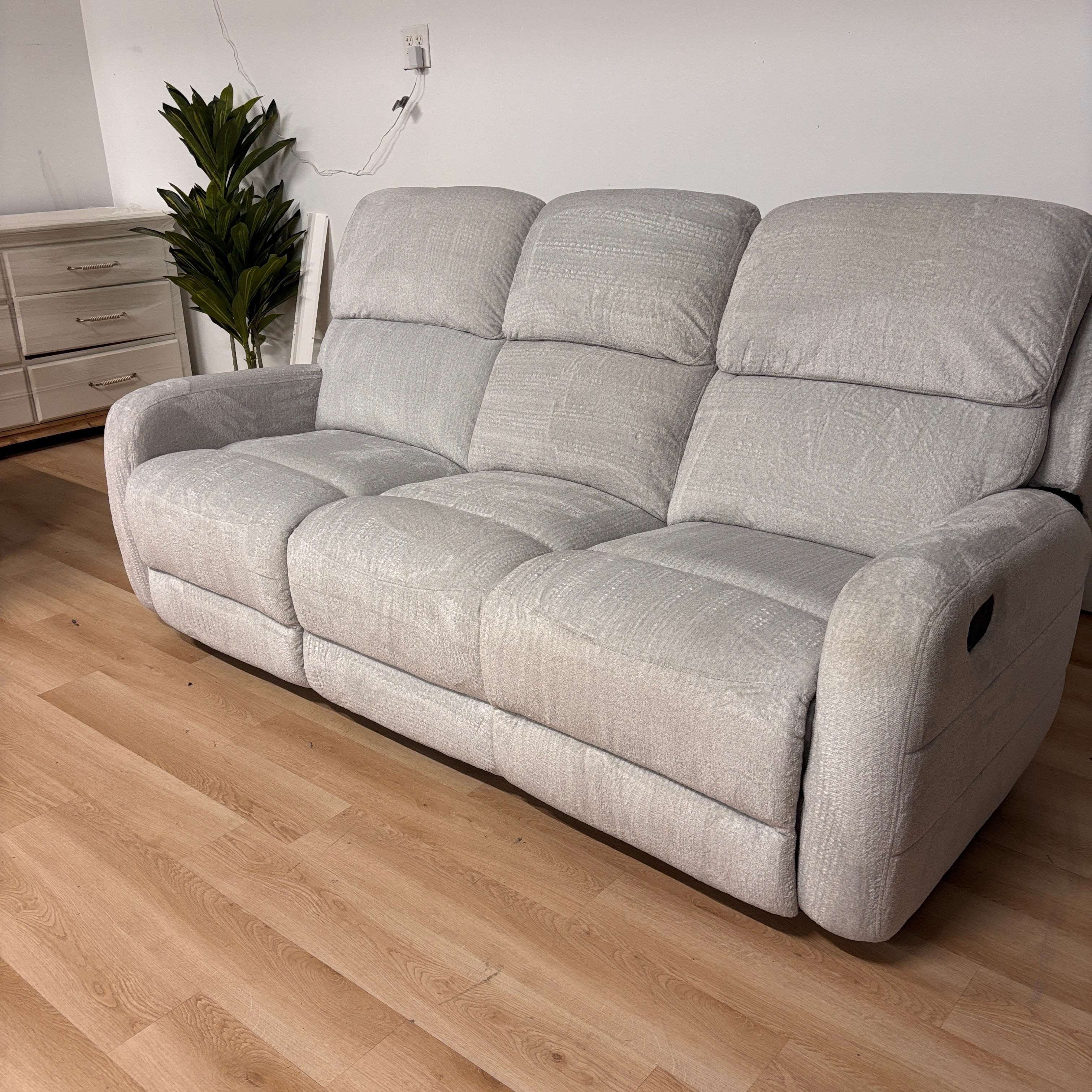La-z-boy Dorian Reclining Sofa