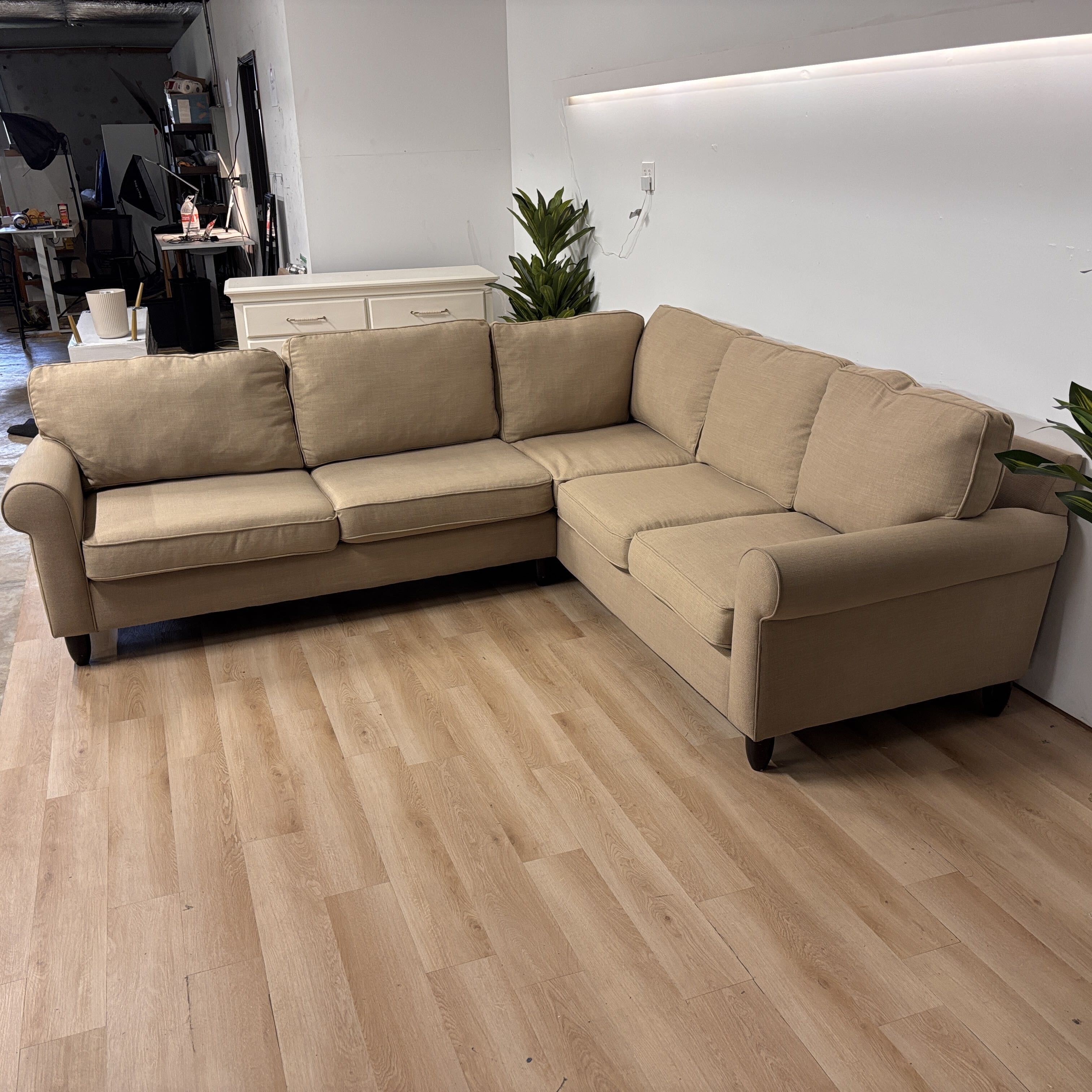 Haverty's Corner Sectional