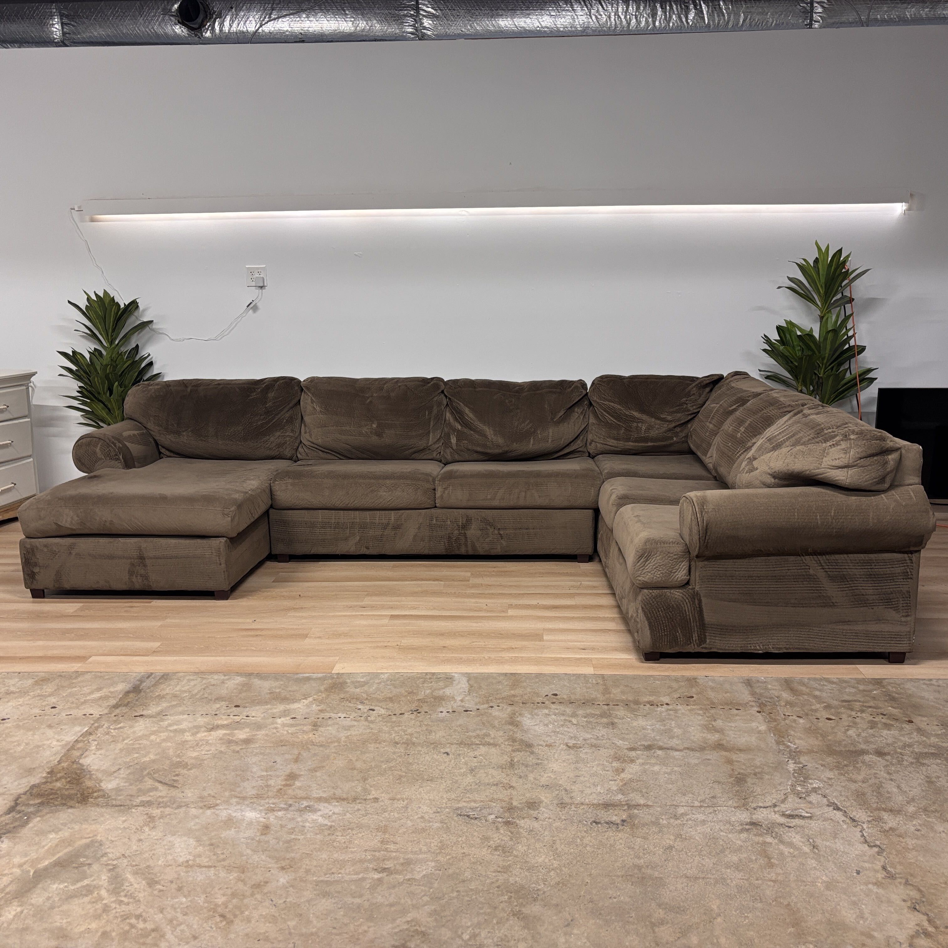 Ashley Furniture 3 Piece U-shape Sectional