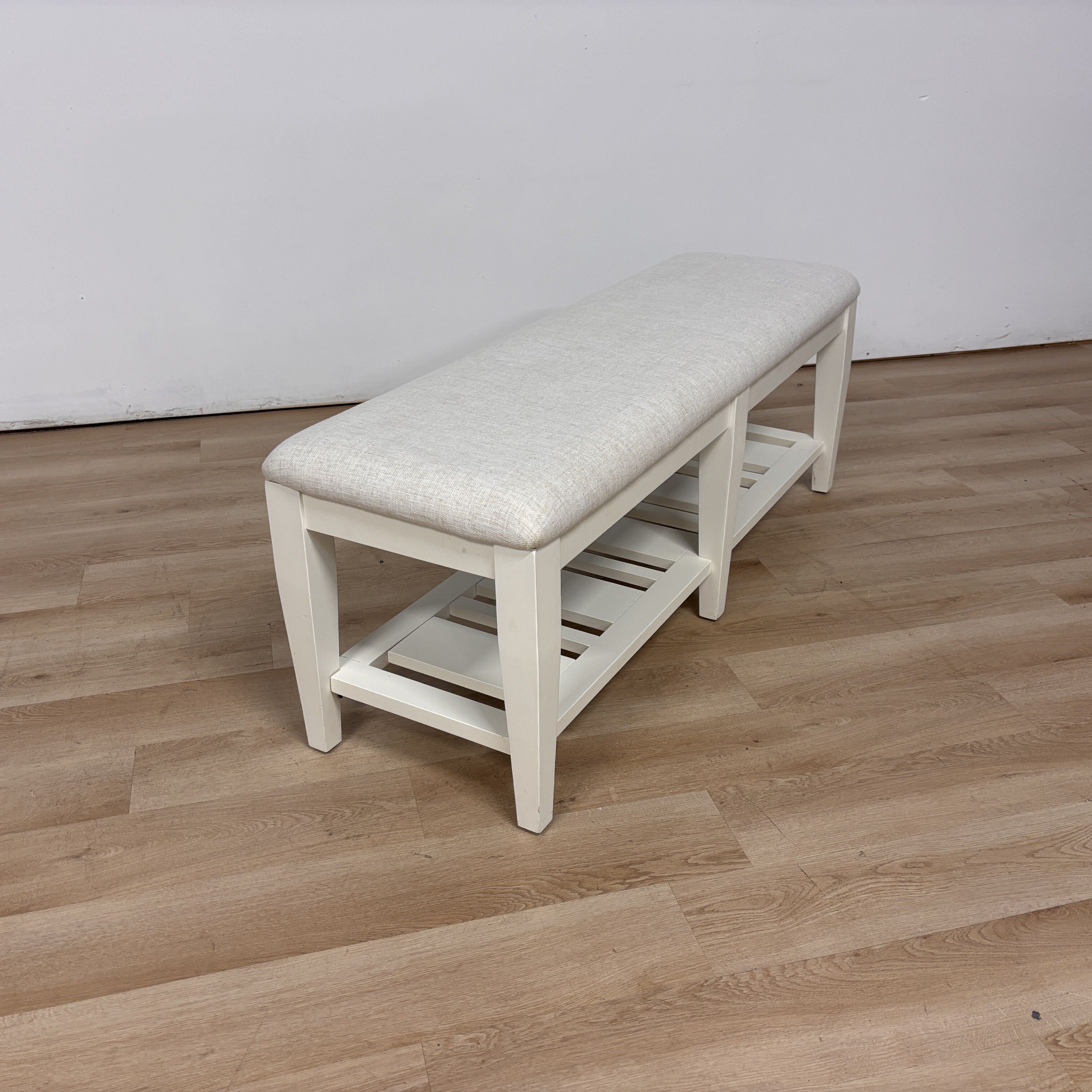 Heartland Entry Bench
