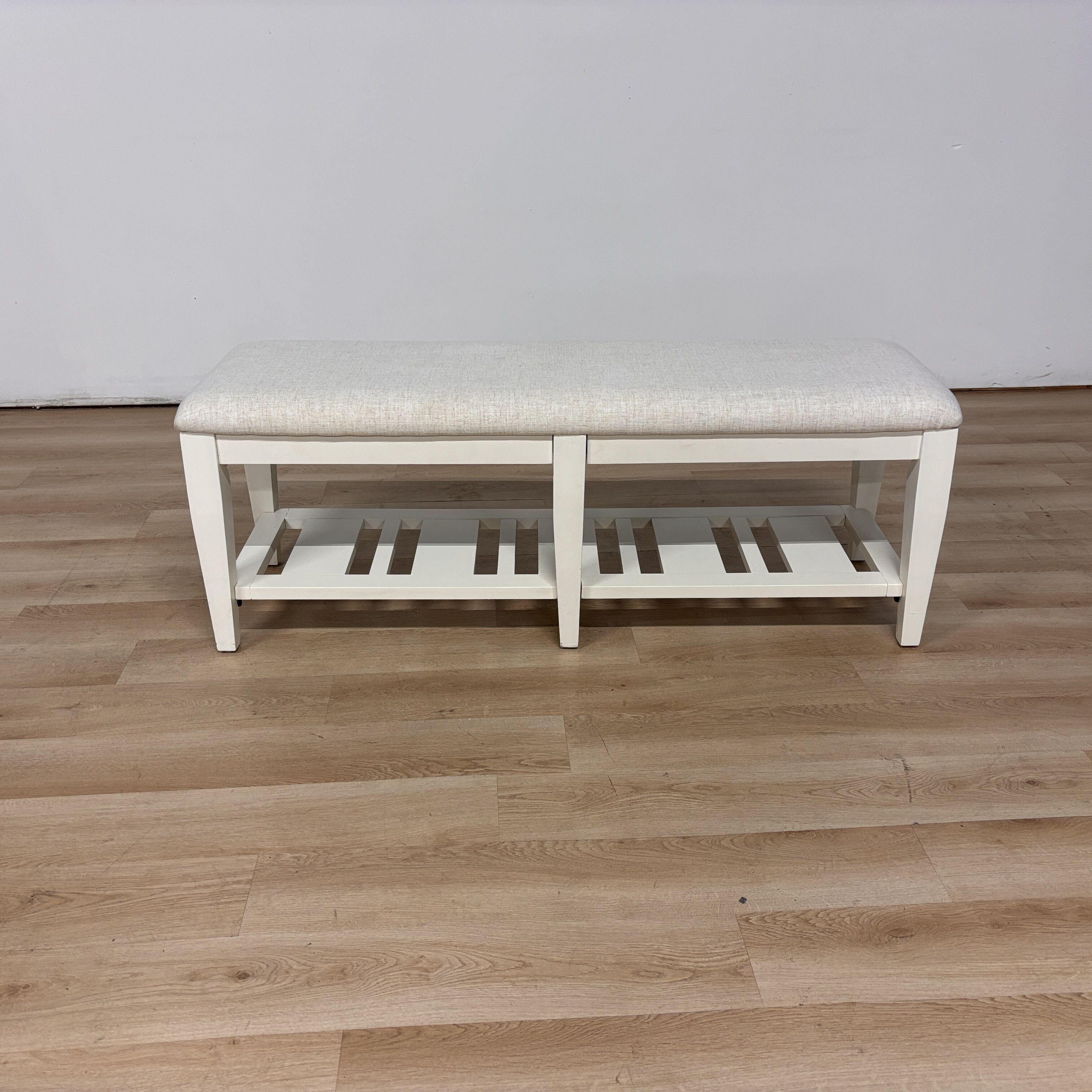 Heartland Entry Bench