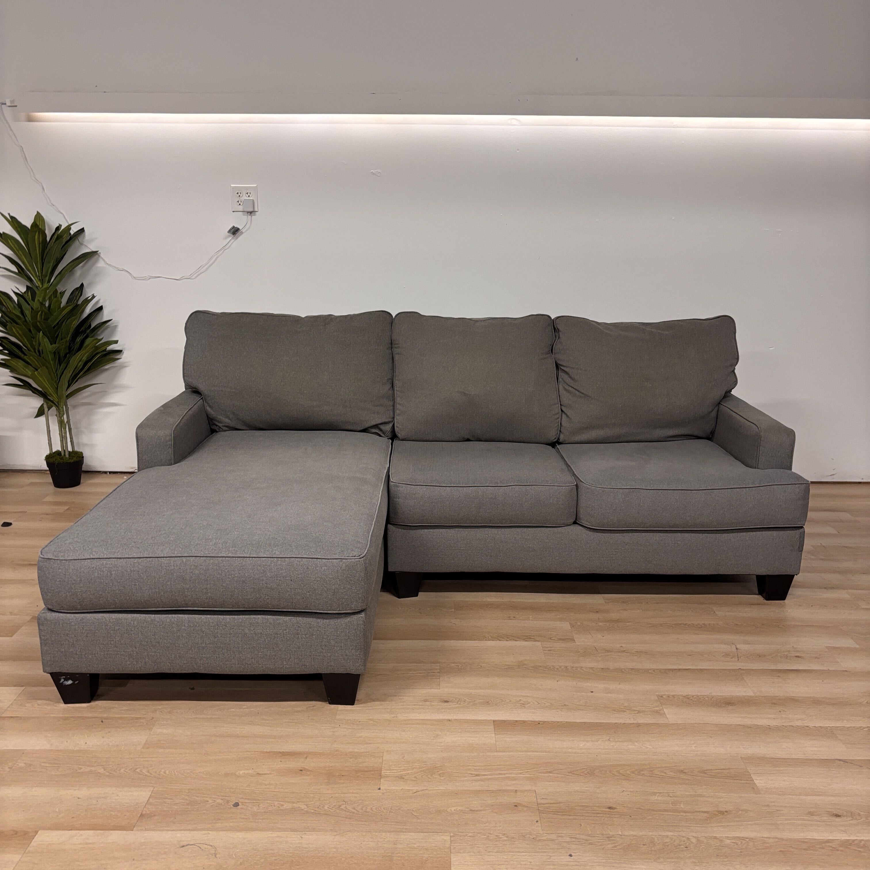 Ashley Furniture Omaha Sofa W/ Chaise