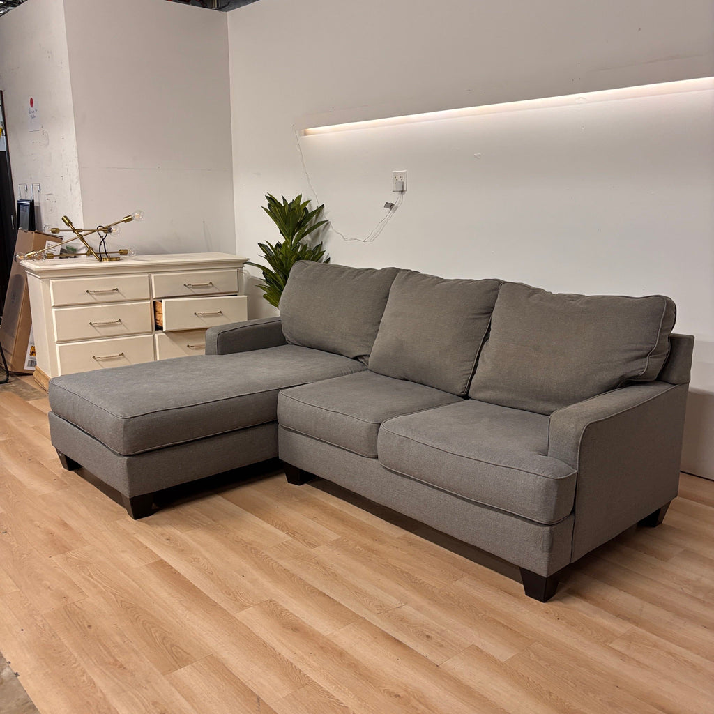 Ashley Furniture Omaha Sofa W/ Chaise