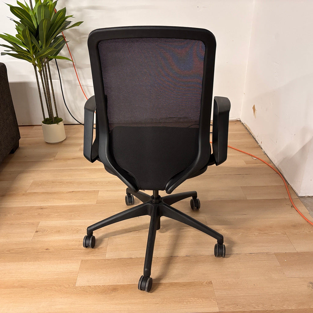 Flash Furniture Ergonomic Mid-back Chair