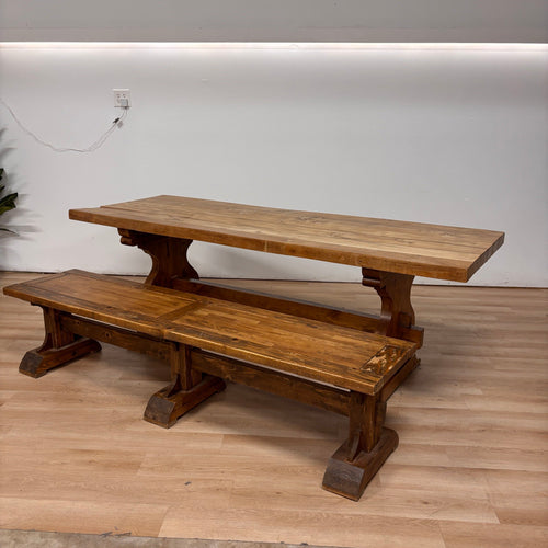 Pottery Barn Dining Table W/bench